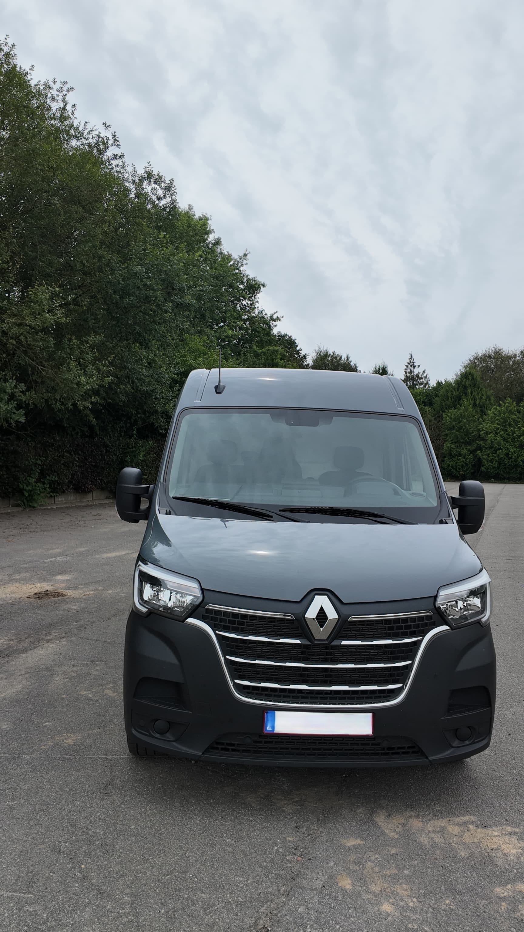 Renault Master L2H2 avec Apple CarPlay