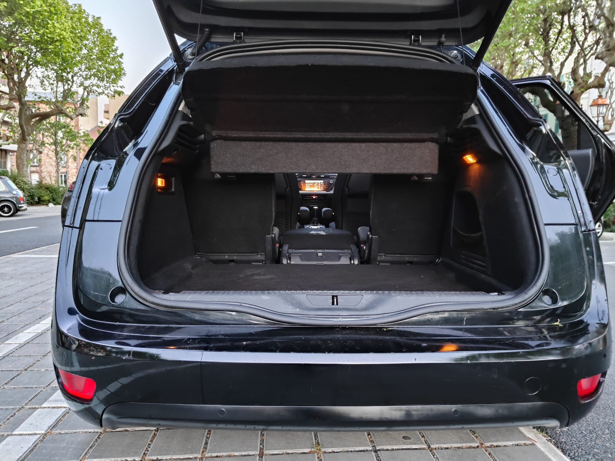Citroen C4 Picasso avec Apple CarPlay