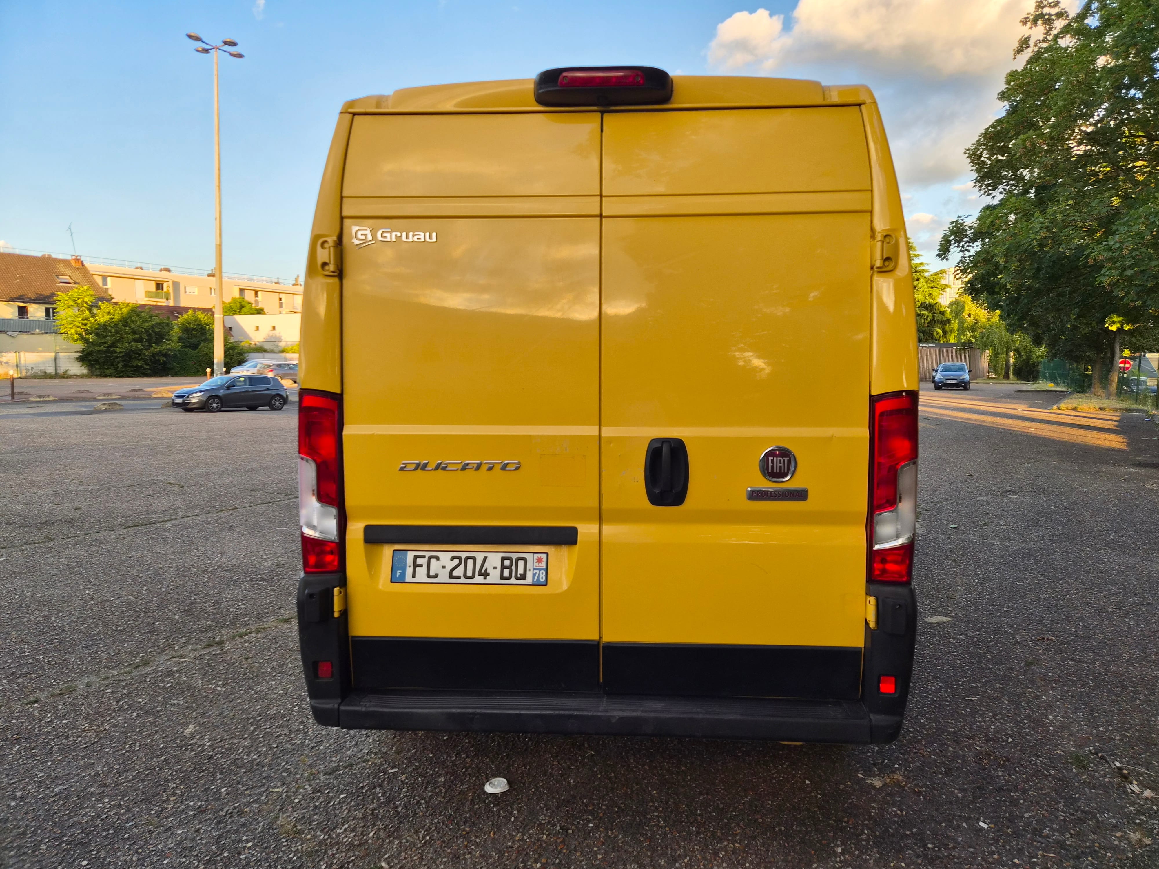 Fiat Ducato avec Autoradio