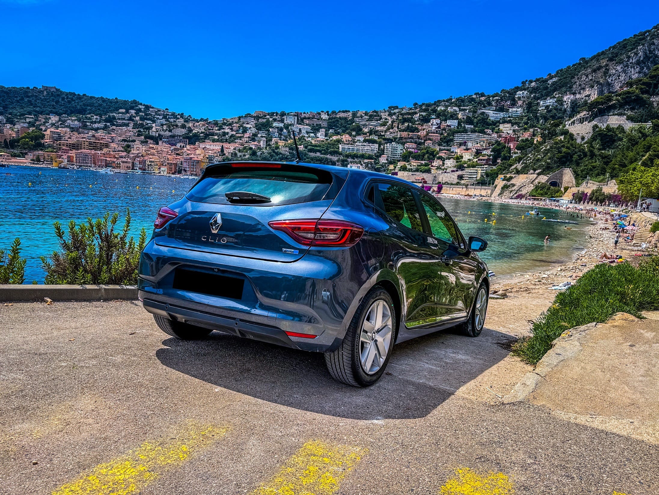 Renault Clio E-tech 196 avec GPS