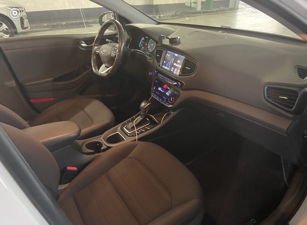Hyundai Ioniq avec Apple CarPlay