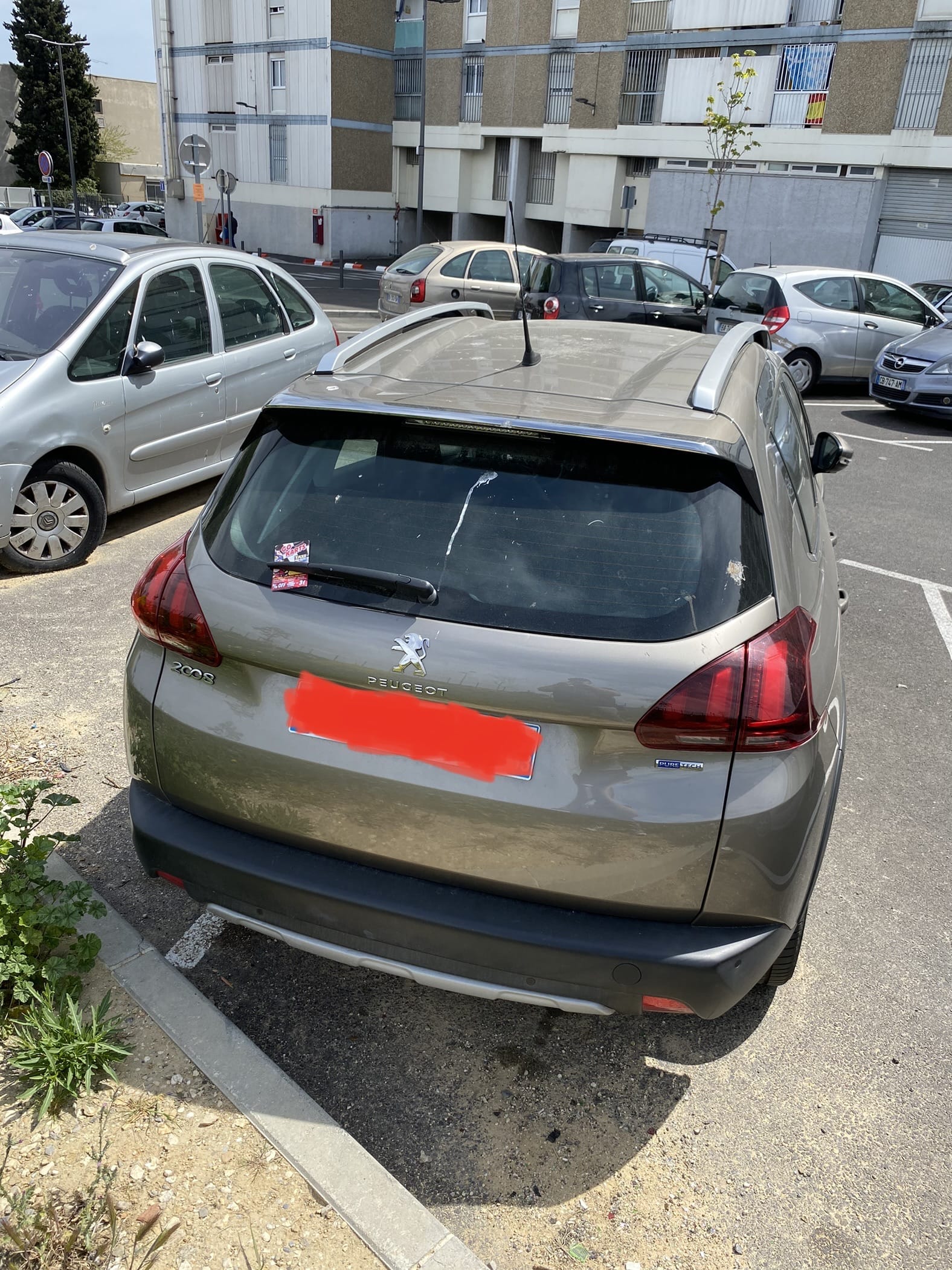 Peugeot 2008 met GPS