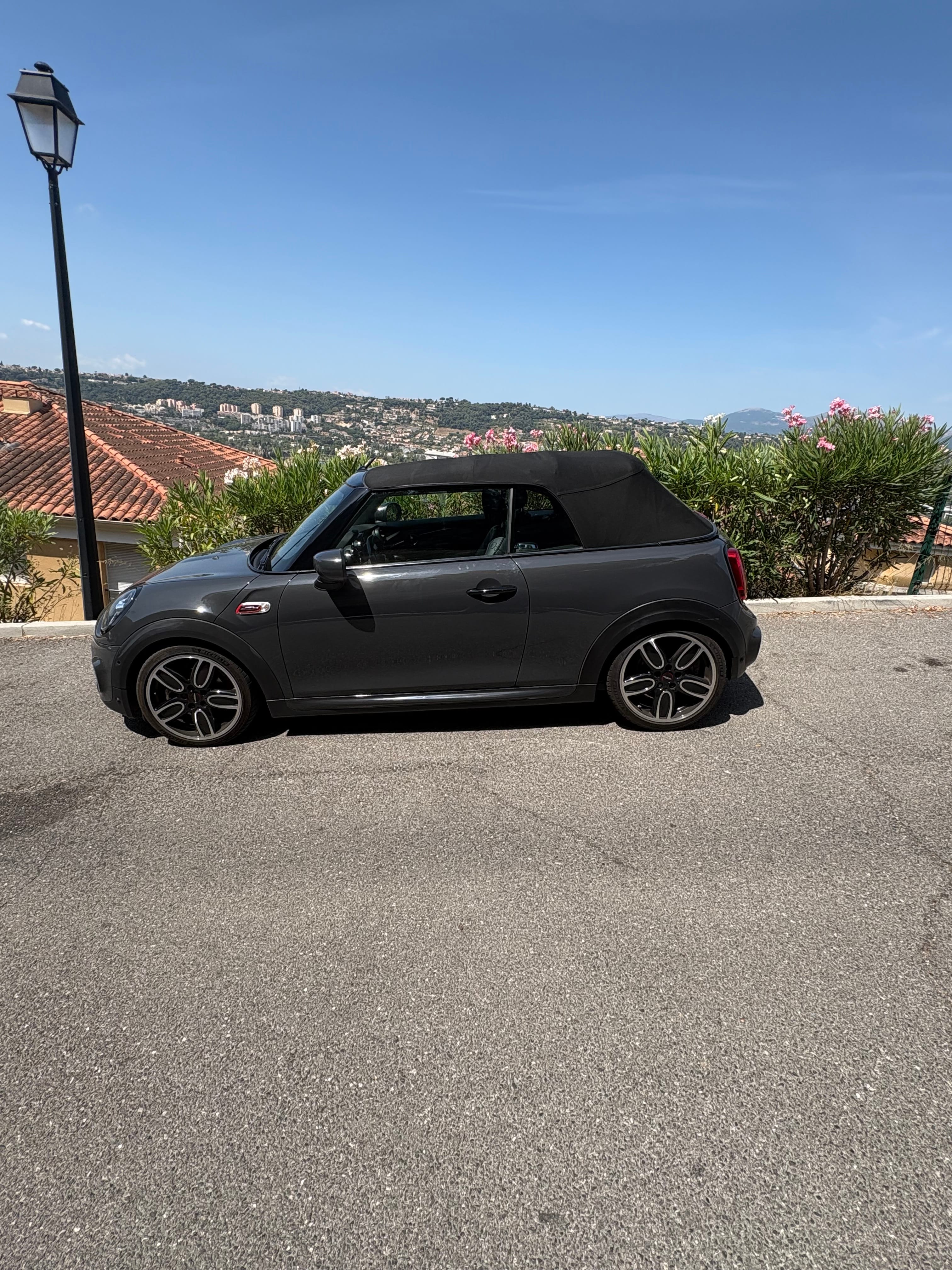 Mini Cabriolet avec Climatisation