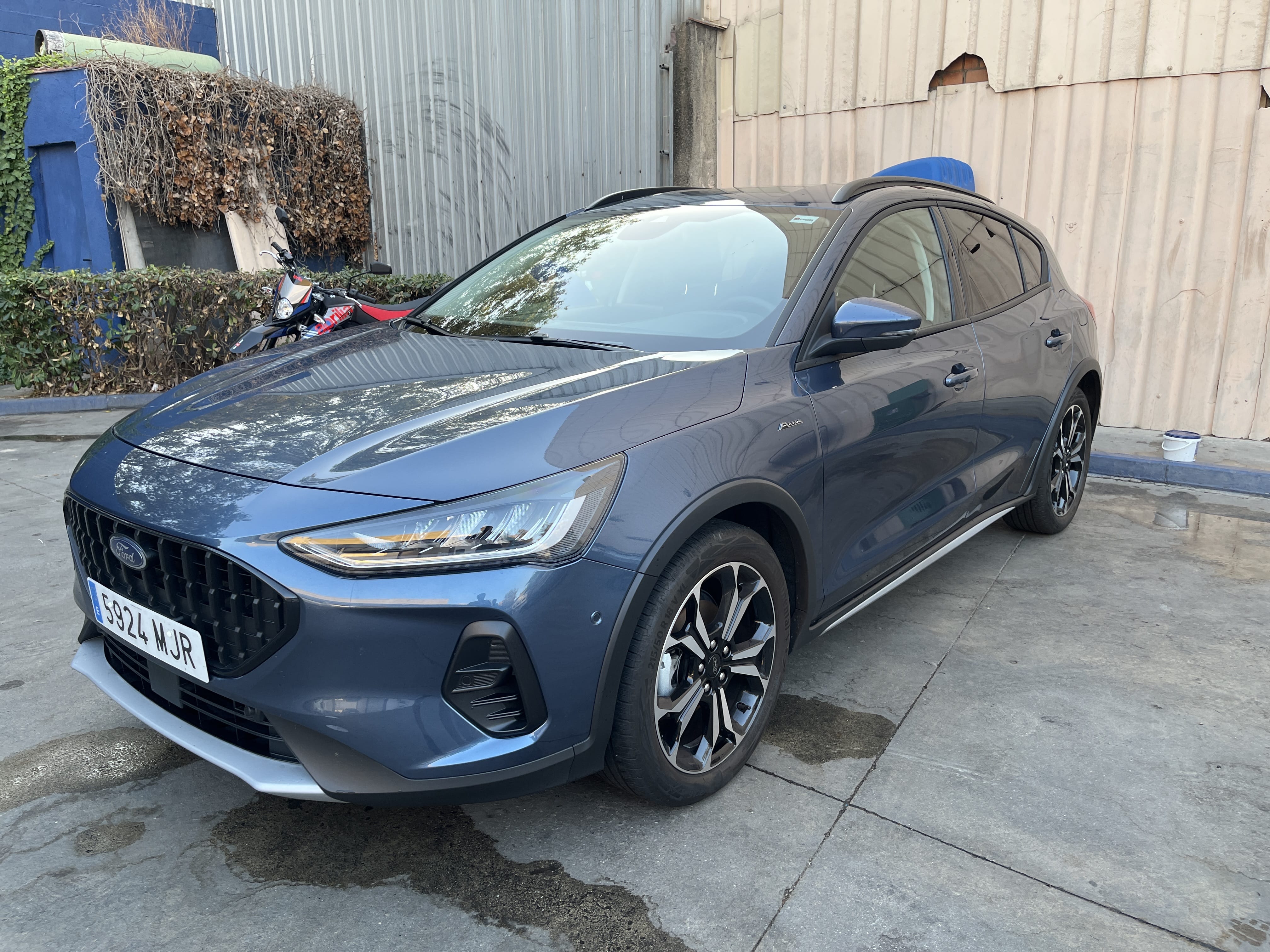 Ford Focus, 2023, Gasolina 95 / Eléctrico (híbrido)