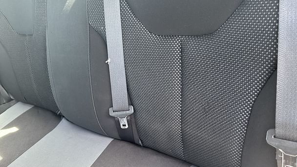 Dodge Dart SE with Bluetooth audio