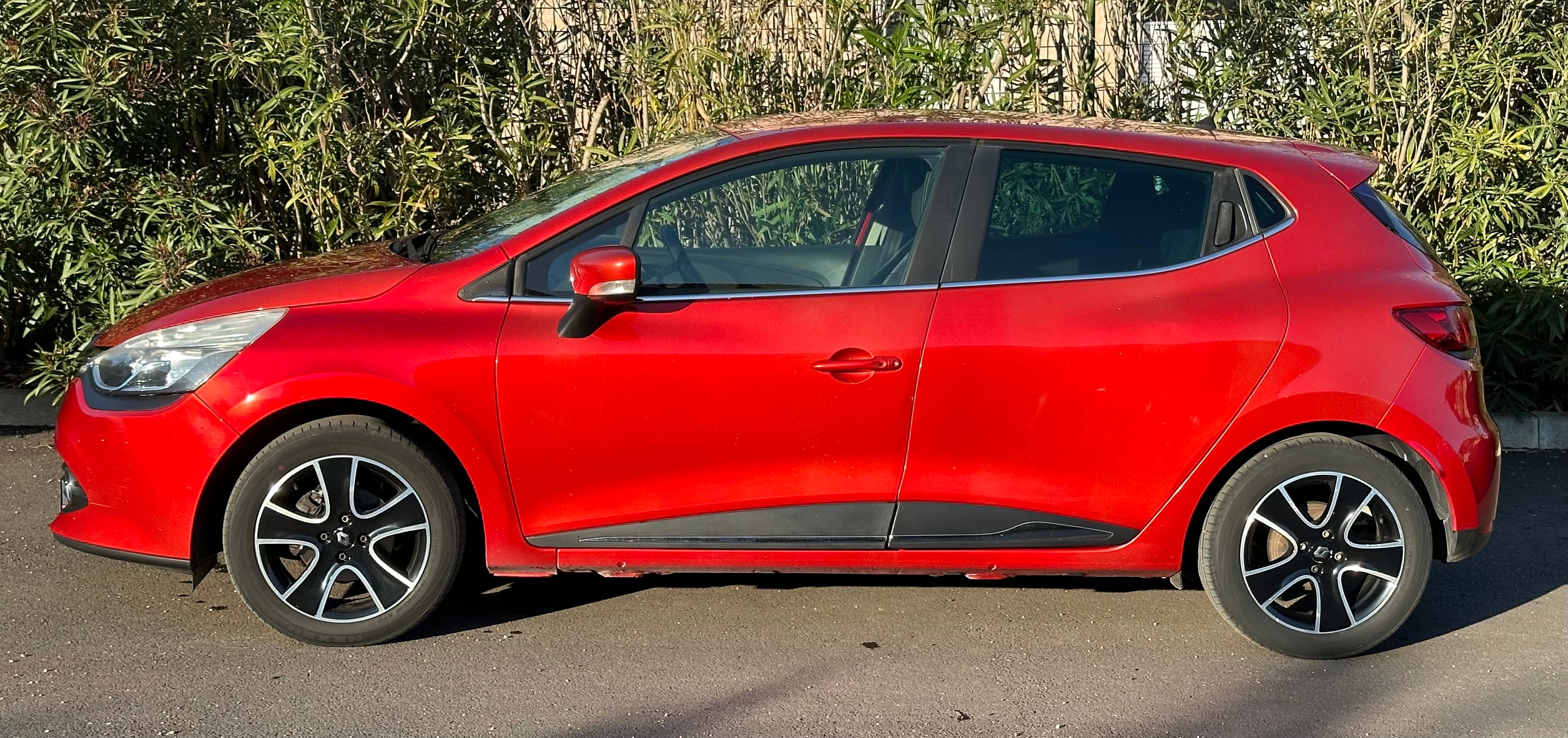 Renault Clio avec Climatisation