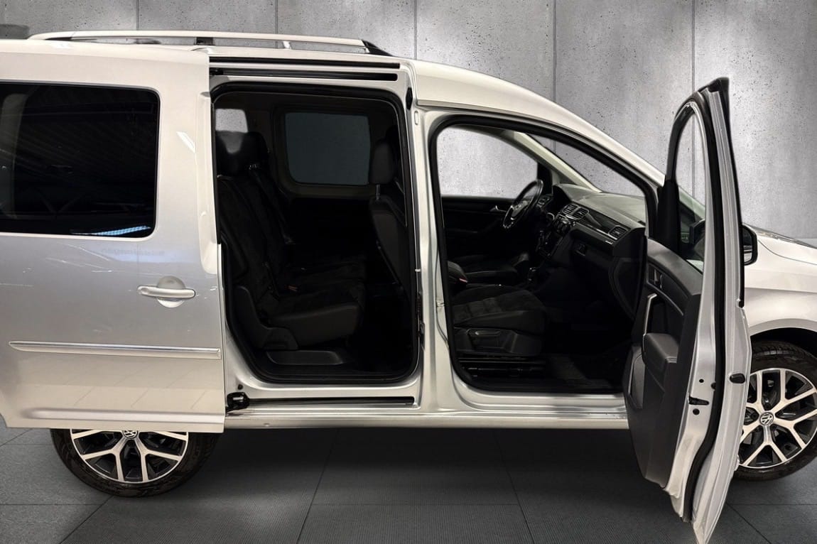 Volkswagen Caddy 2.0 TDI, 150hk, 4x4, automat med Bluetooth audio