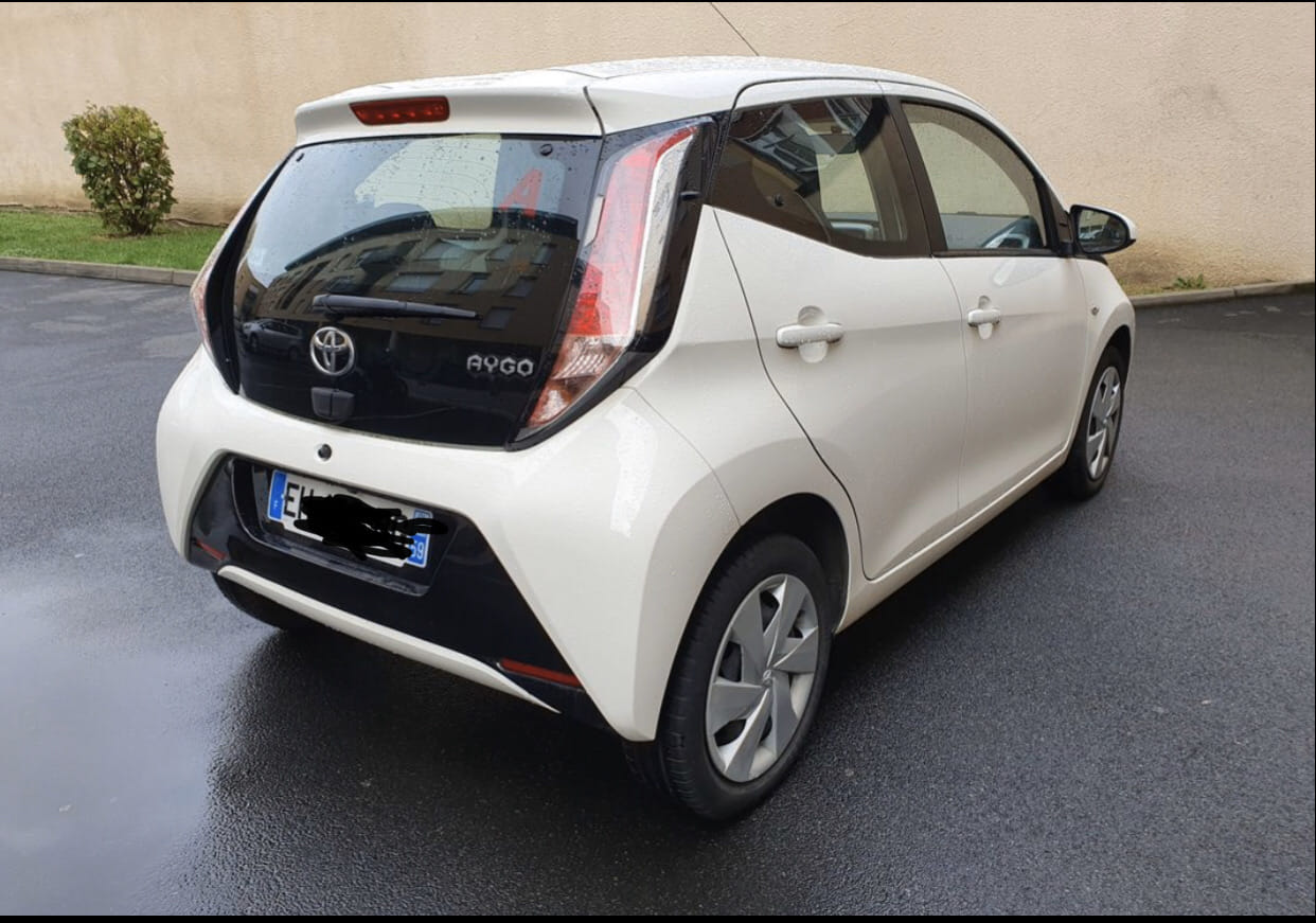 Toyota Aygo 1.0 vvt i avec Audio Bluetooth