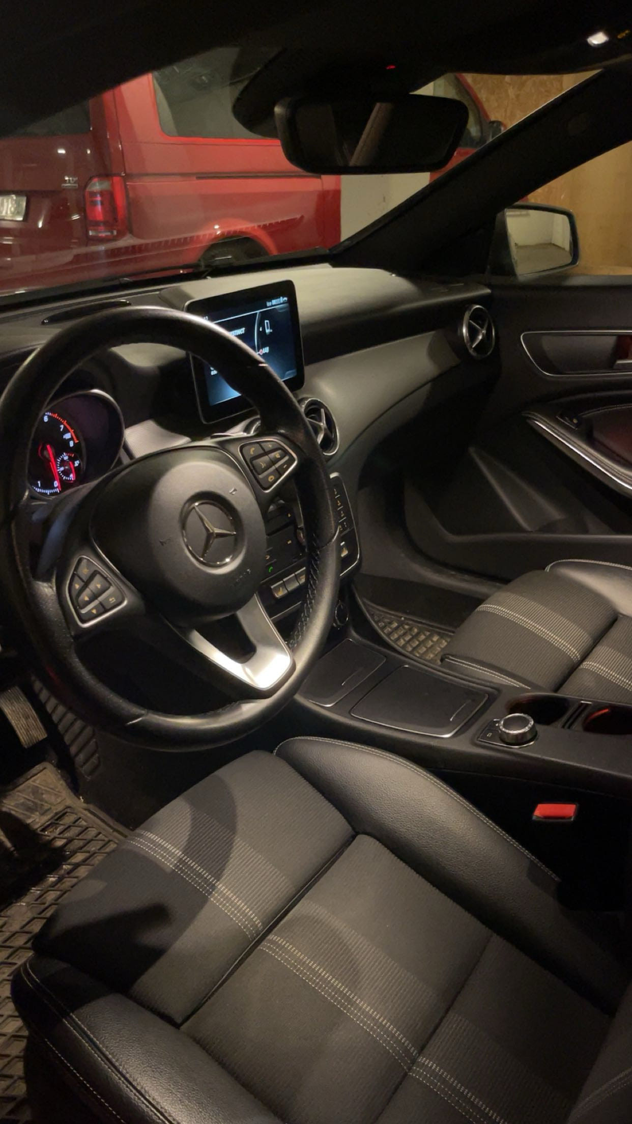 Mercedes-Benz CLA-Klasse Shooting Break avec GPS