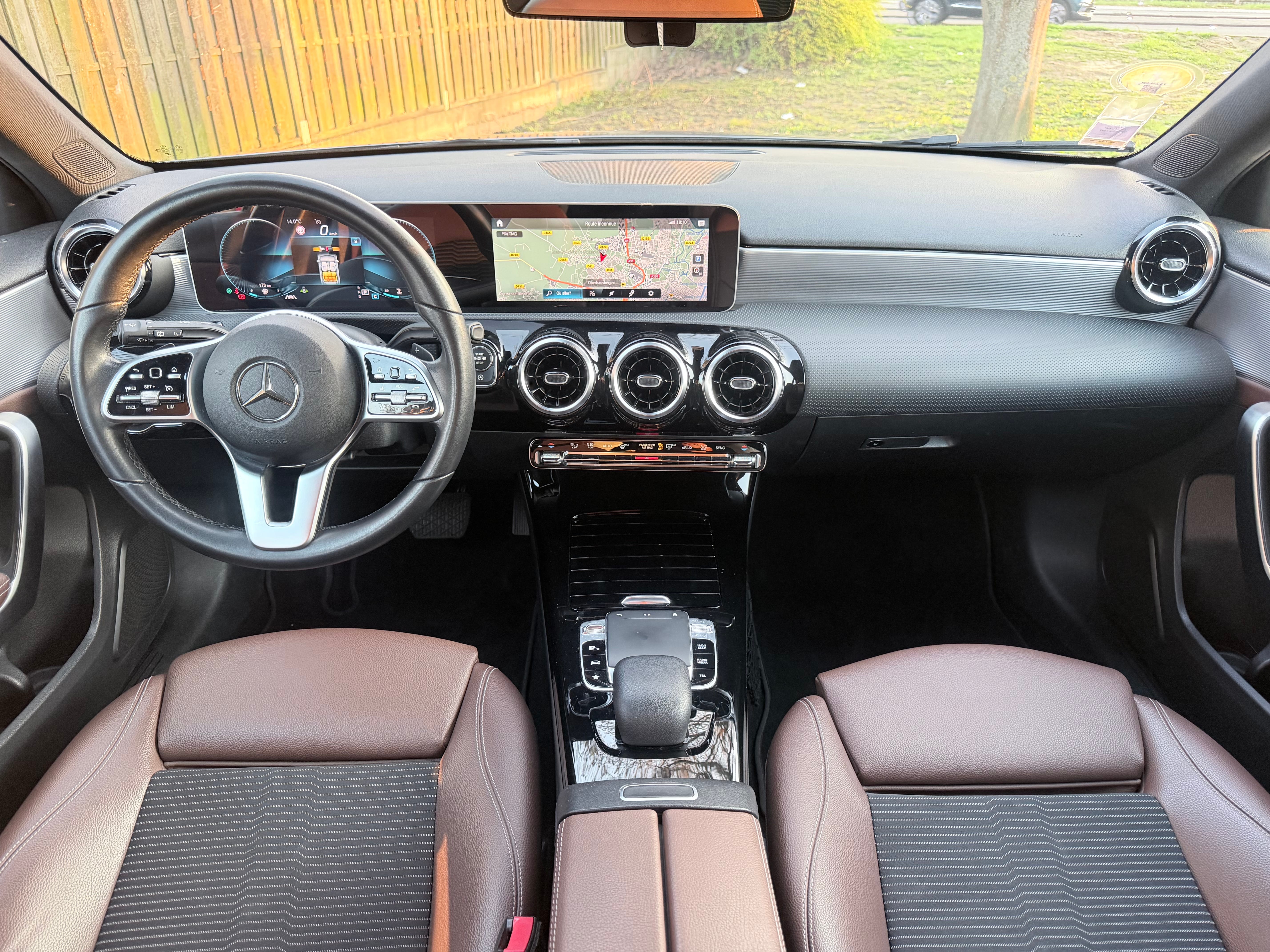 Mercedes-Benz Classe A 180 avec GPS