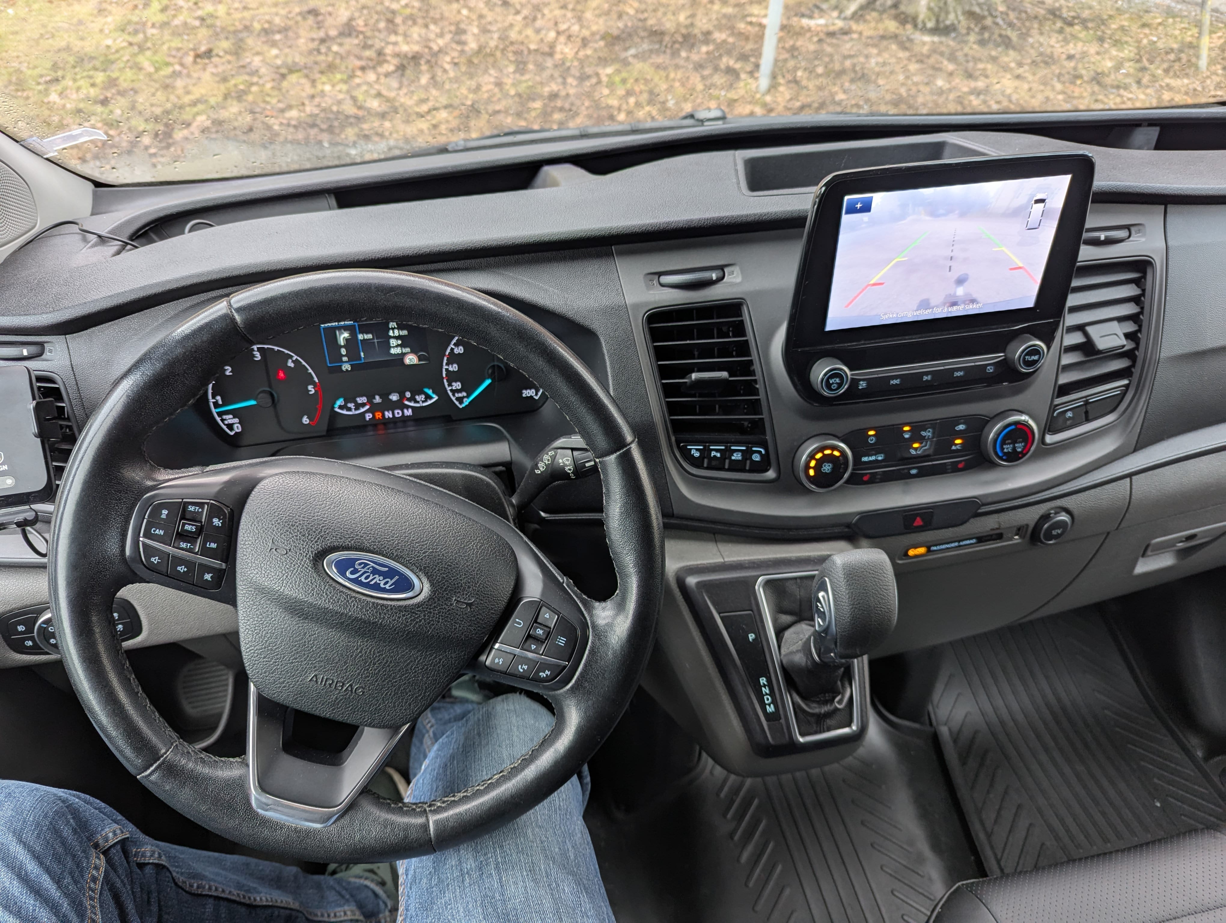 Ford Transit Custom Varebil med Bluetooth audio