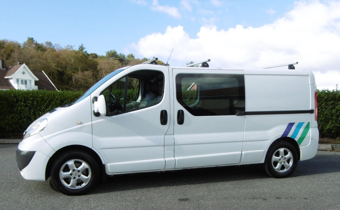 Opel Vivaro with Air conditioning