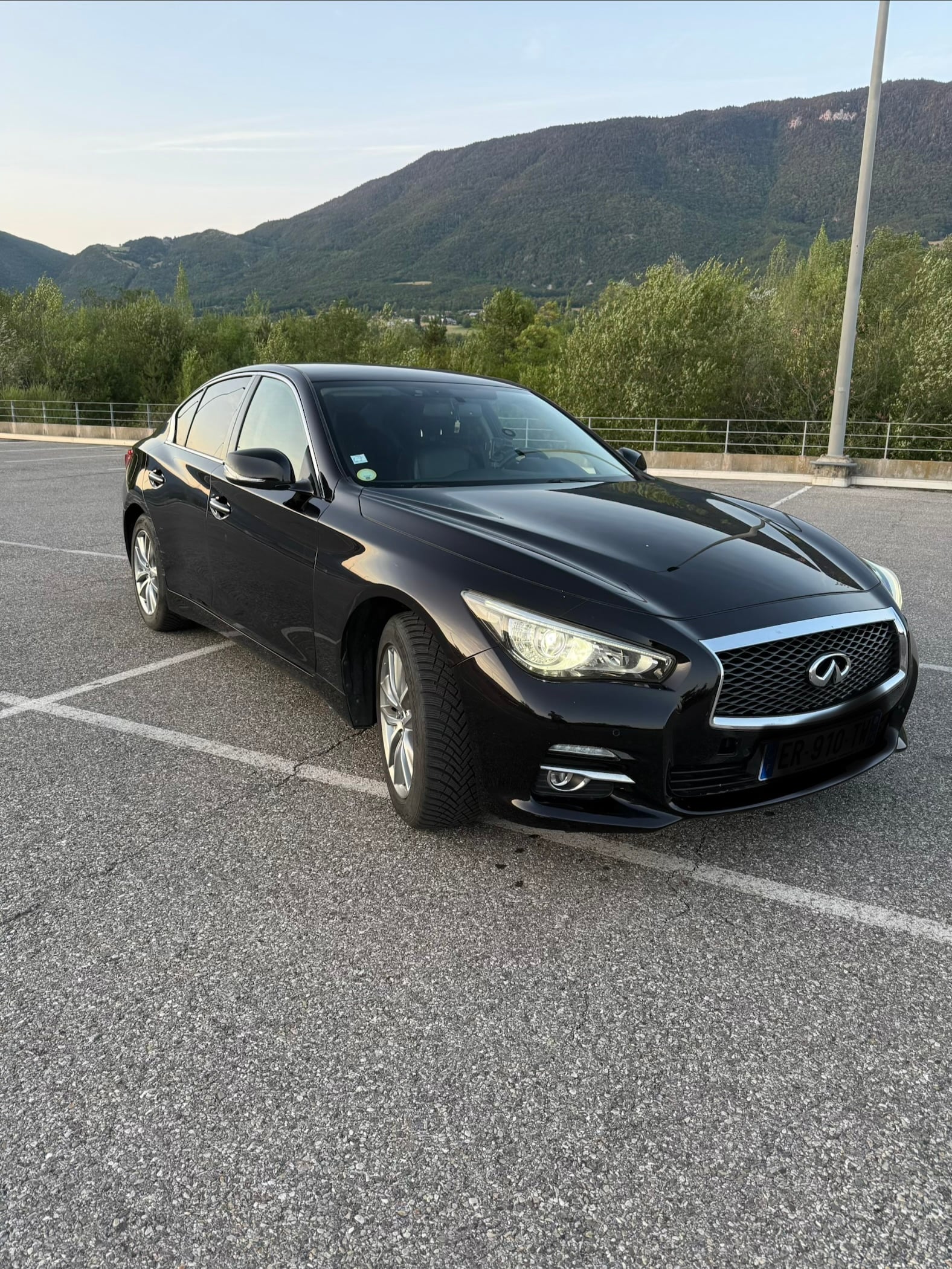 Infiniti Q50 Premium 2.2D, 2017, Diesel, automatique