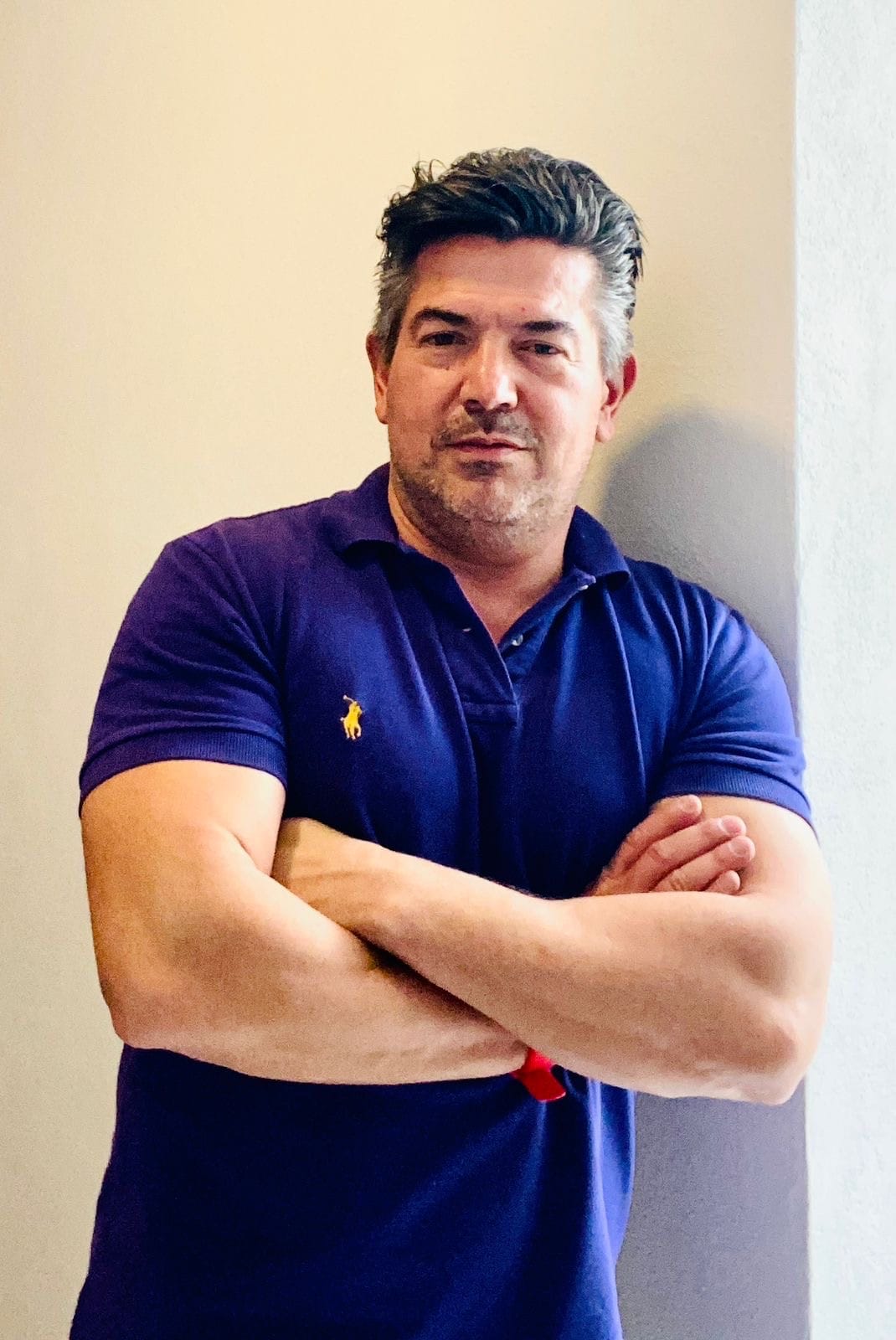 Luis F