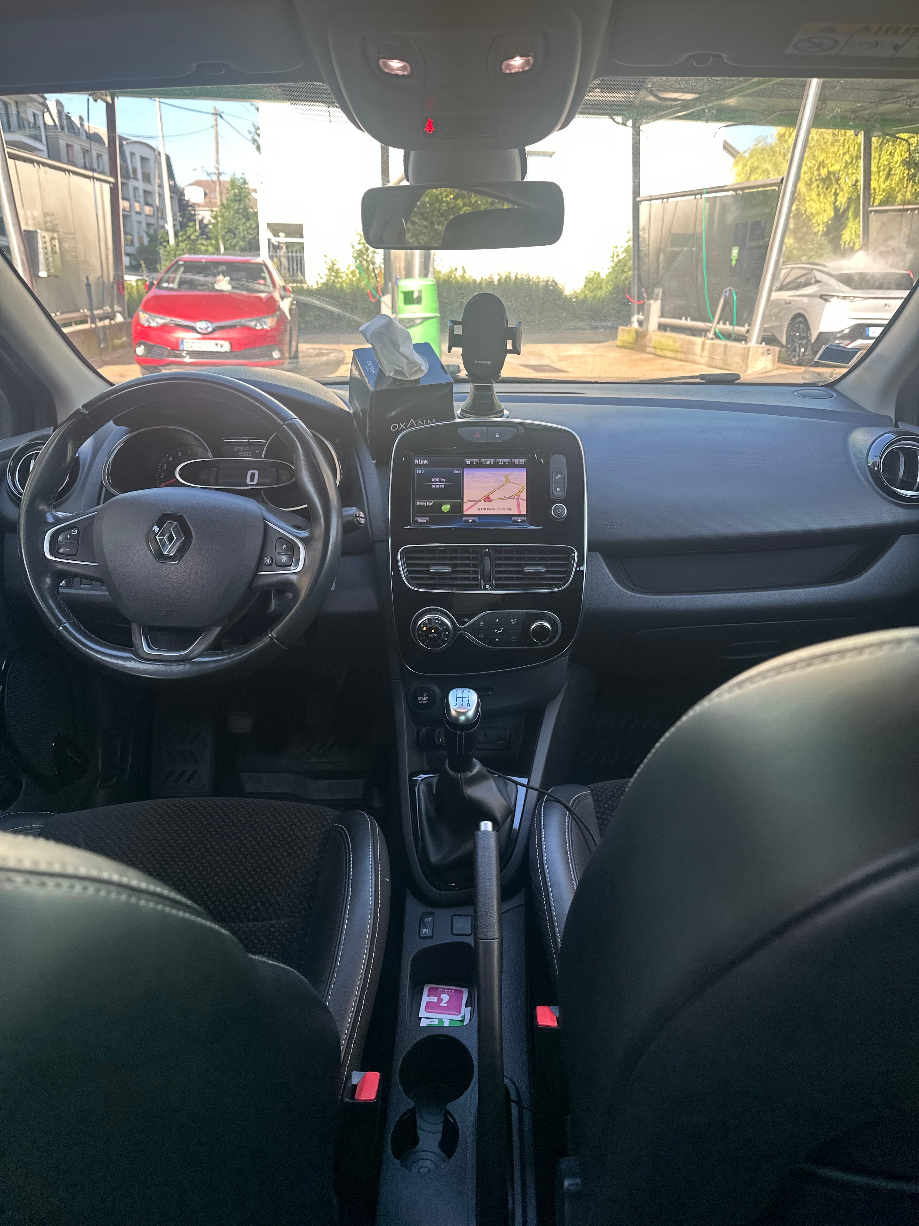 Renault Clio avec GPS