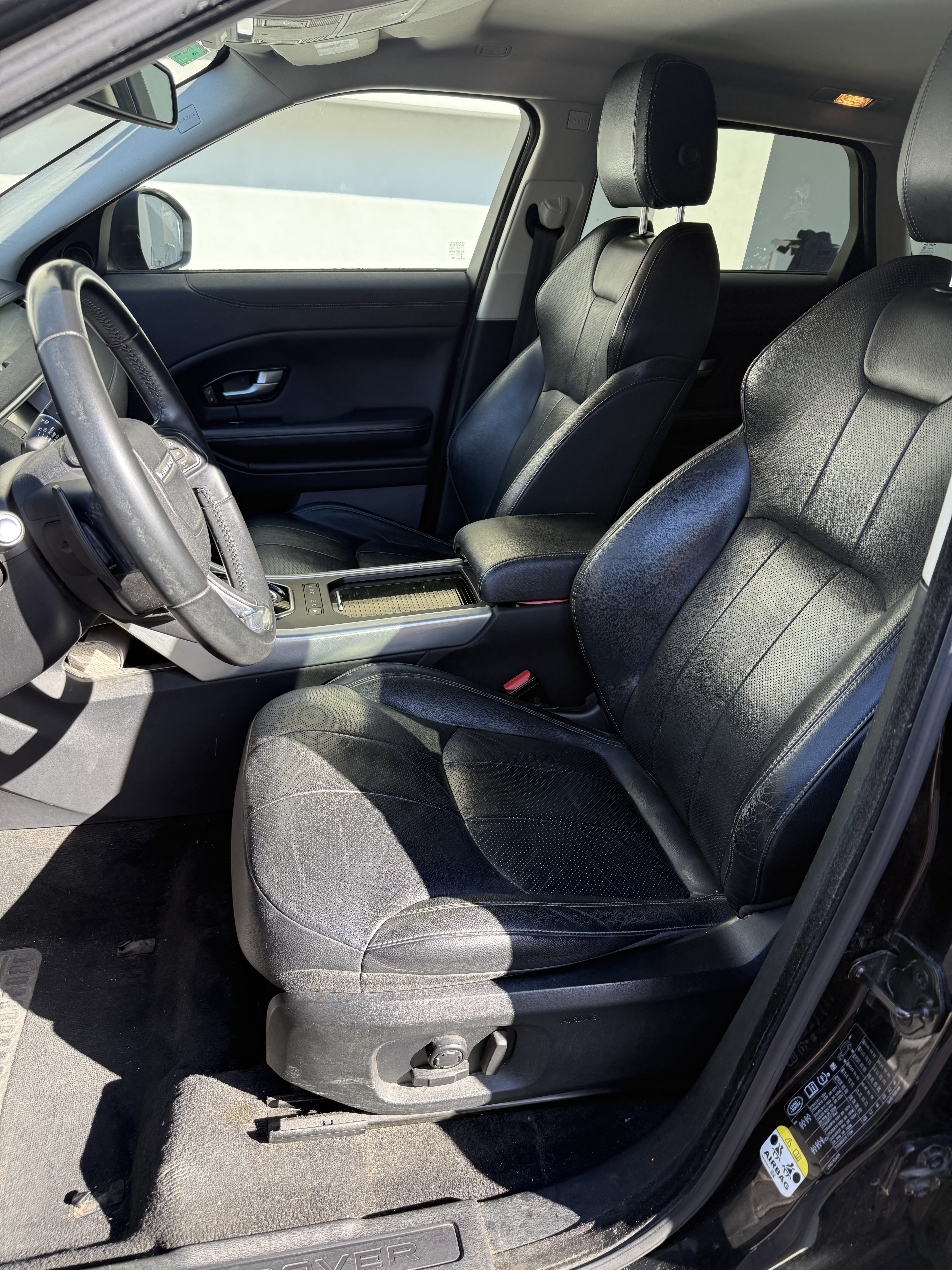 Land-Rover Range Rover Evoque SE Premium avec Caméra de recul