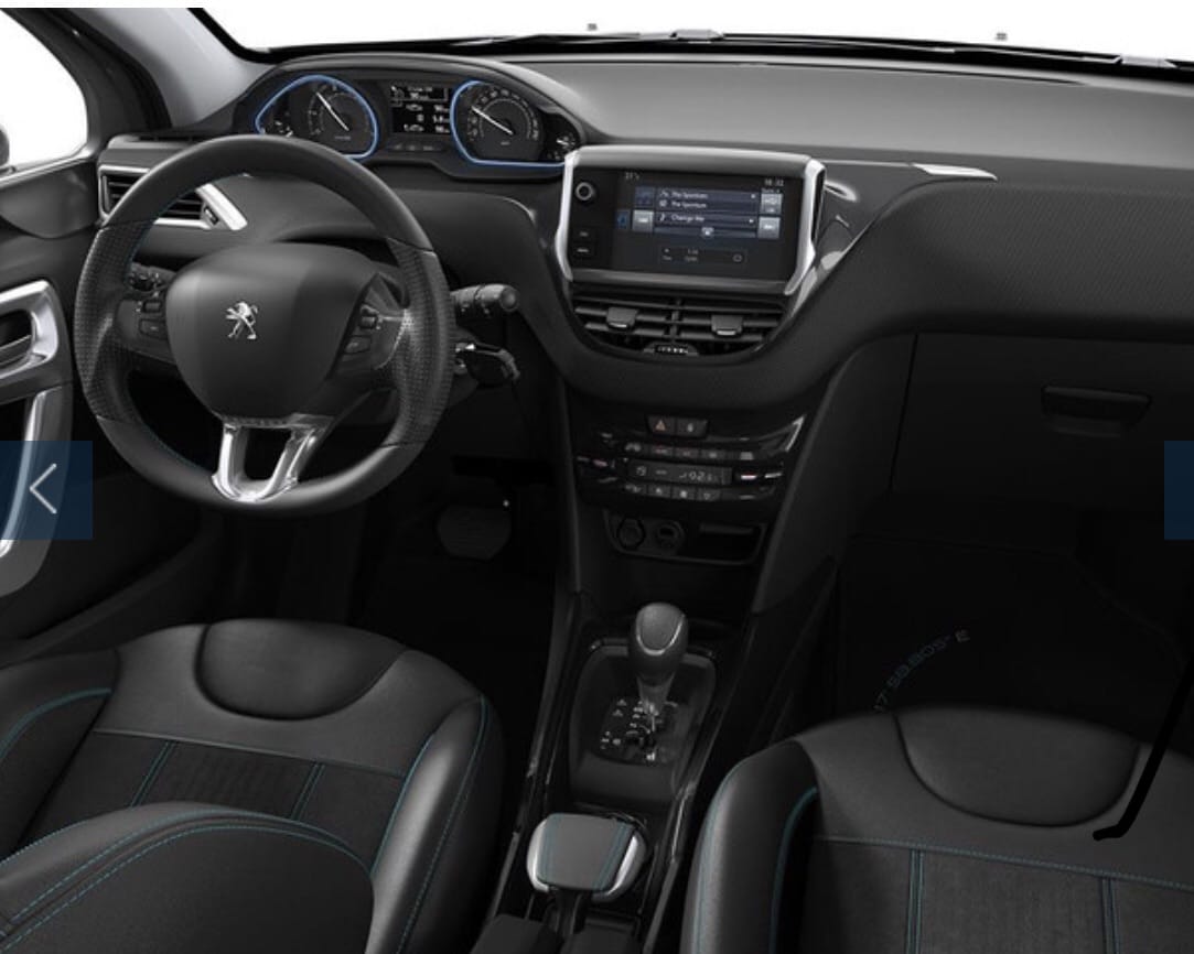 Peugeot 2008 avec GPS