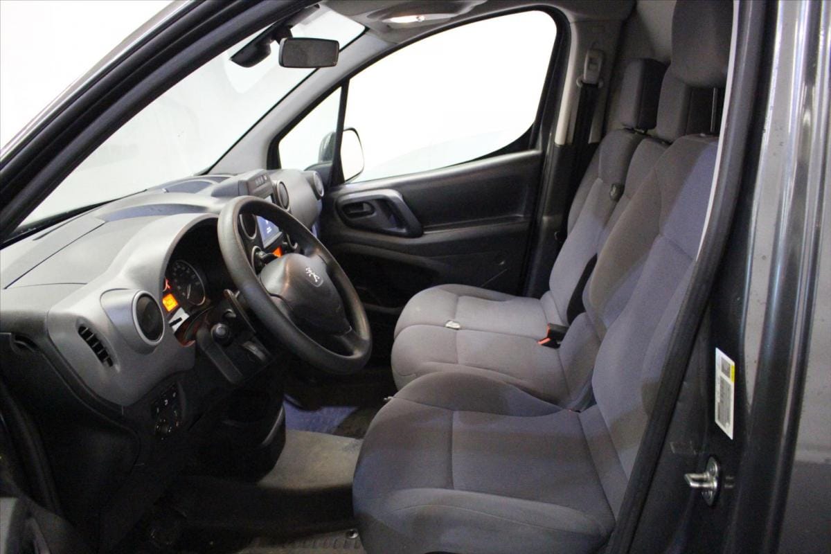 Peugeot Partner Gris L1 1.6 E-HDI 90 ETG6 PACK CLIM NAV avec Régulateur de vitesse