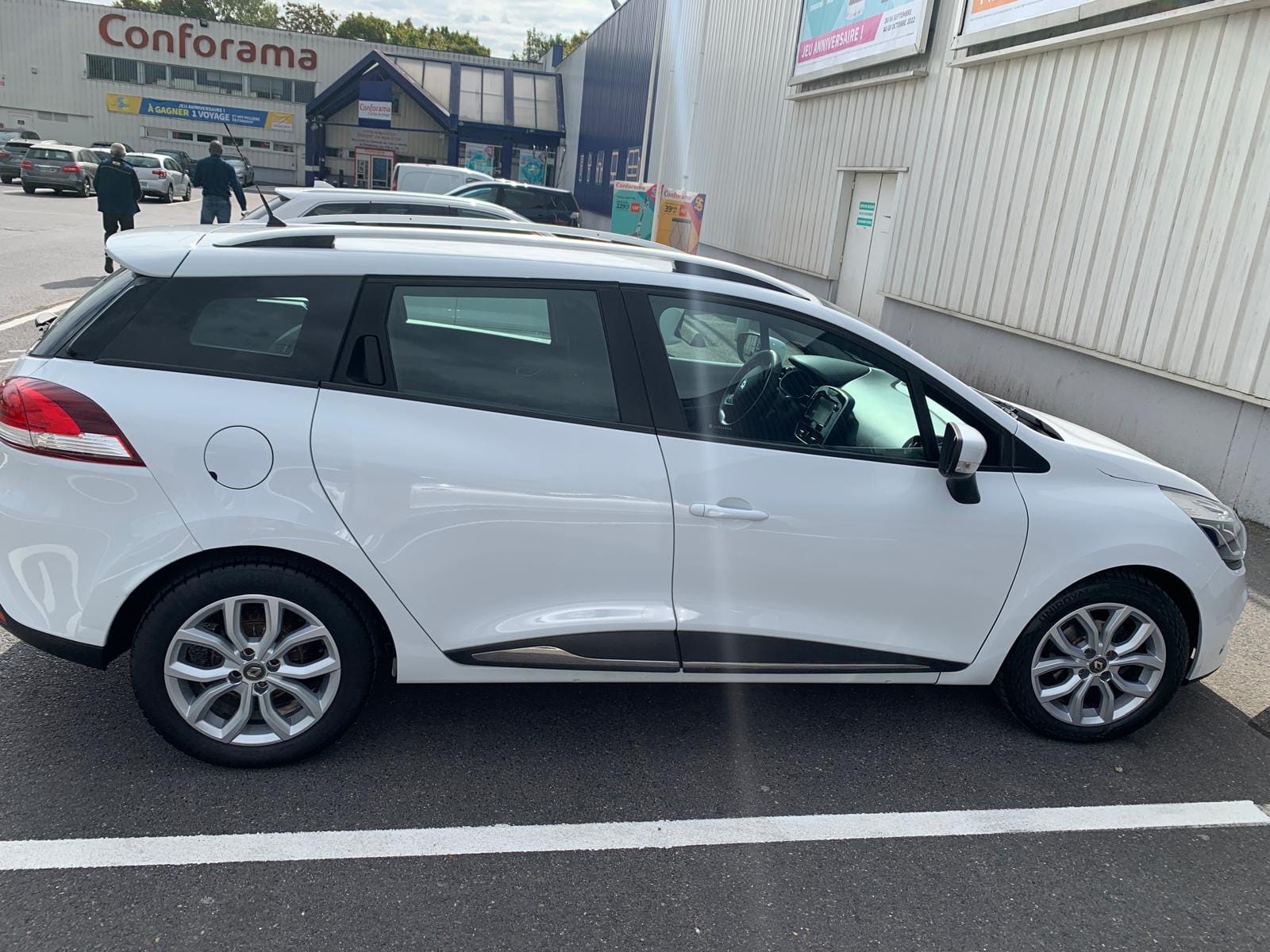 Renault Clio Estate avec Entrée audio / iPod