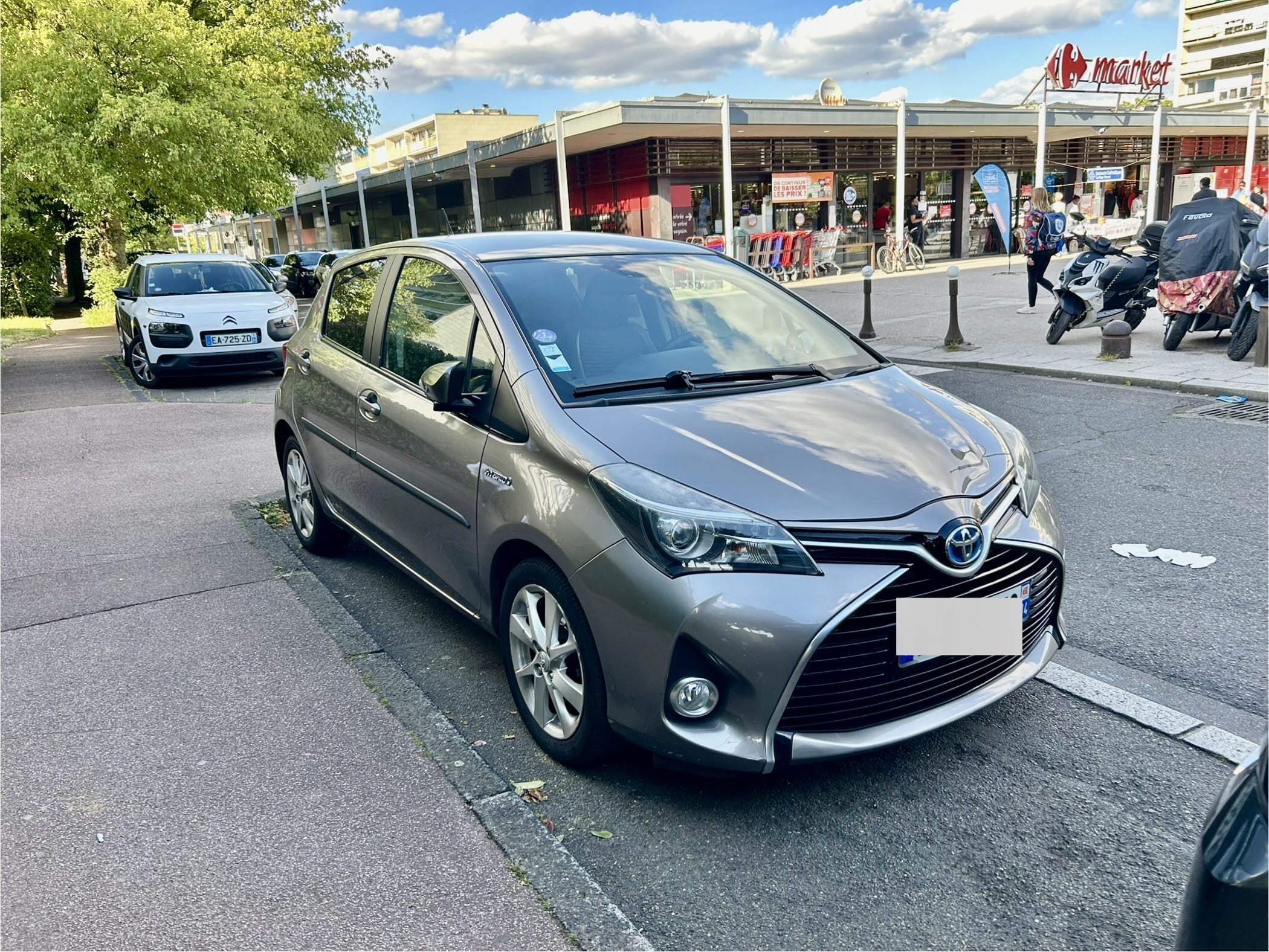 Toyota Yaris Hybride avec Climatisation