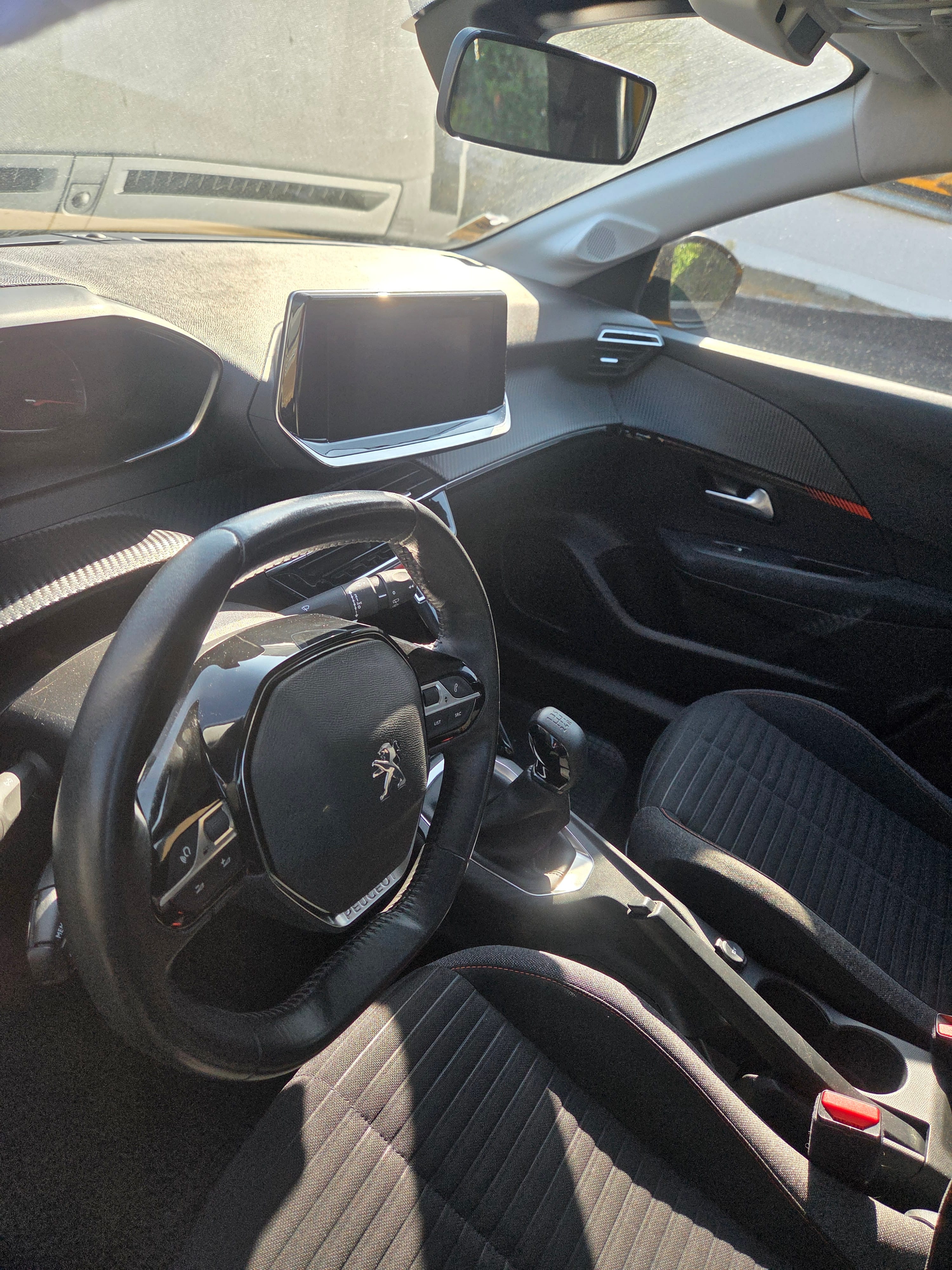 Peugeot 208 avec Régulateur de vitesse