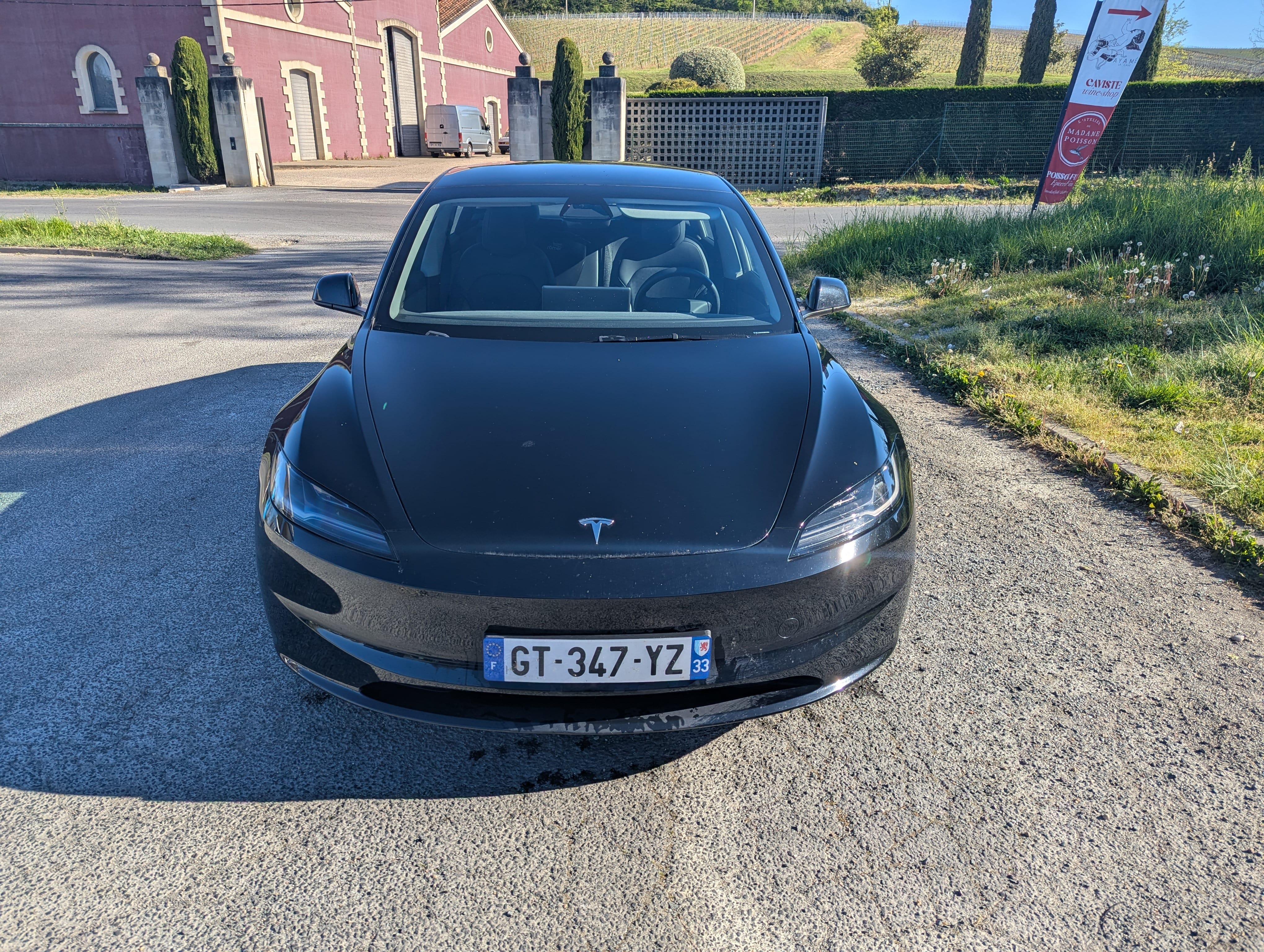 Tesla Model 3 con Control de velocidad