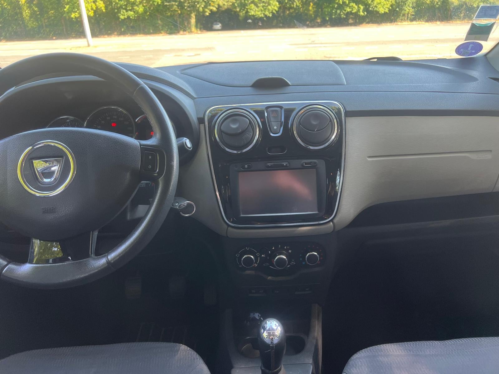 Dacia Lodgy avec Audio Bluetooth