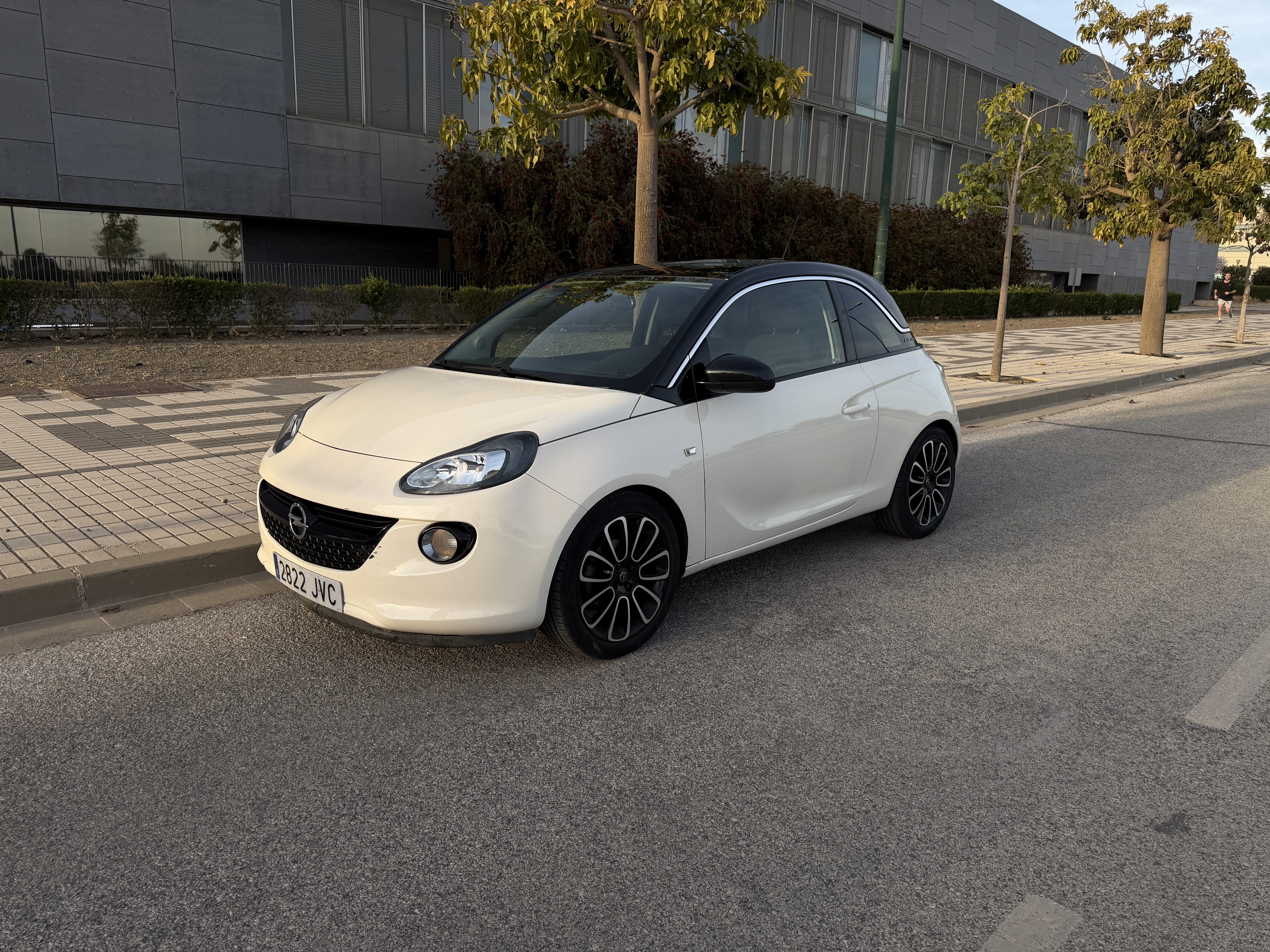 Opel Adam, 2016, Gasolina 95