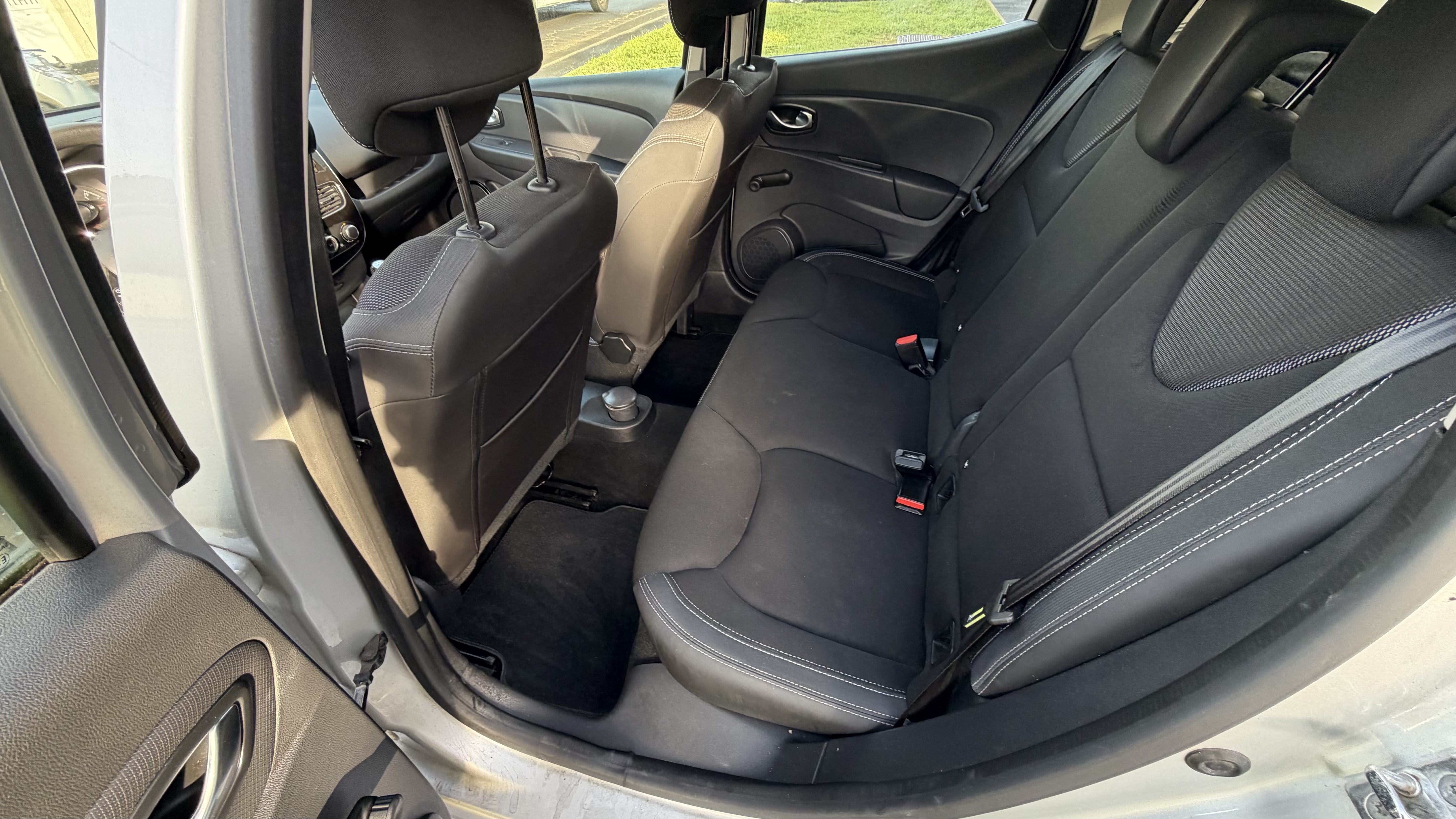 Renault Clio 90 ch essence avec Audio Bluetooth