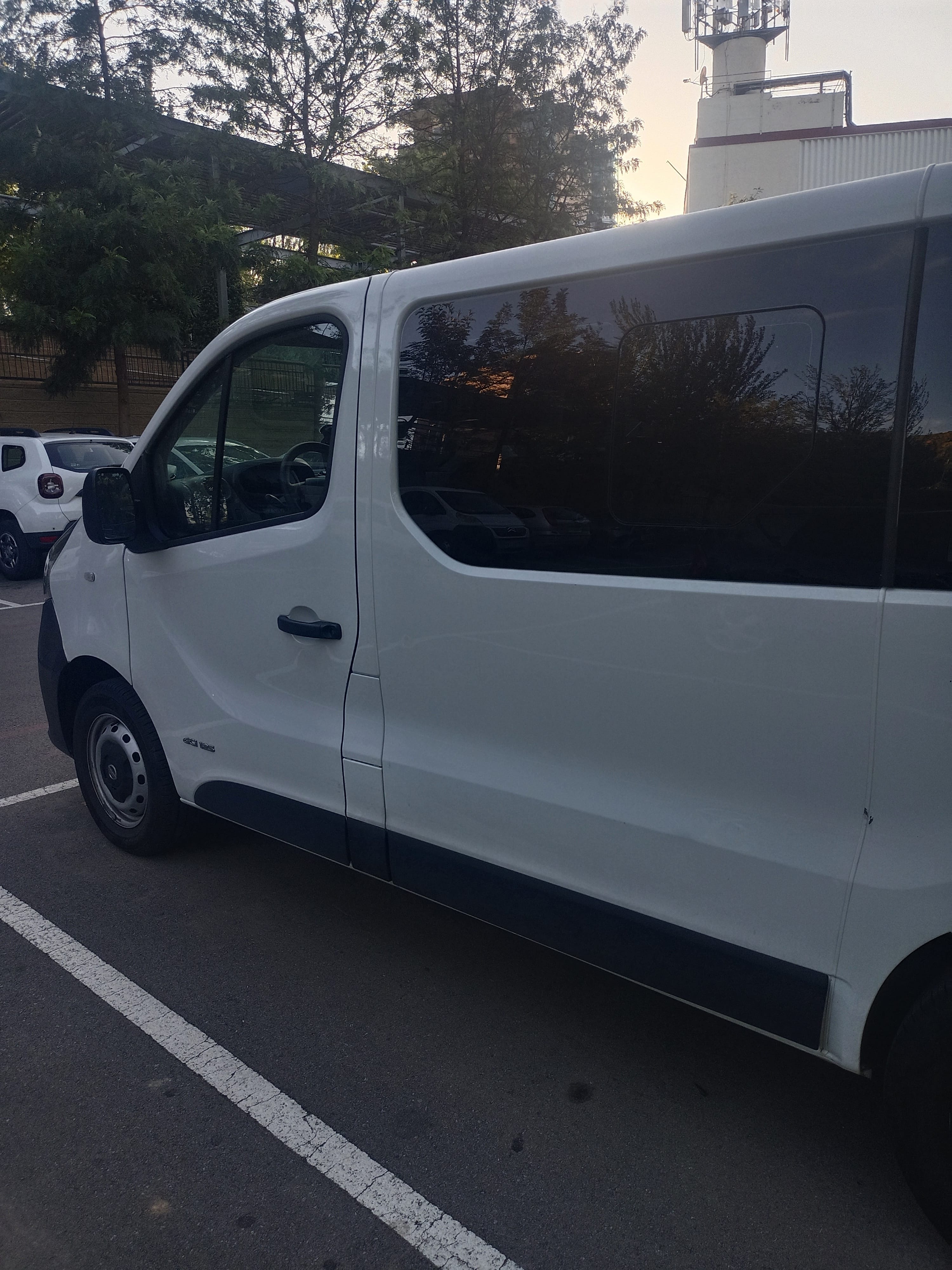 Nissan NV300 con Aire acondicionado