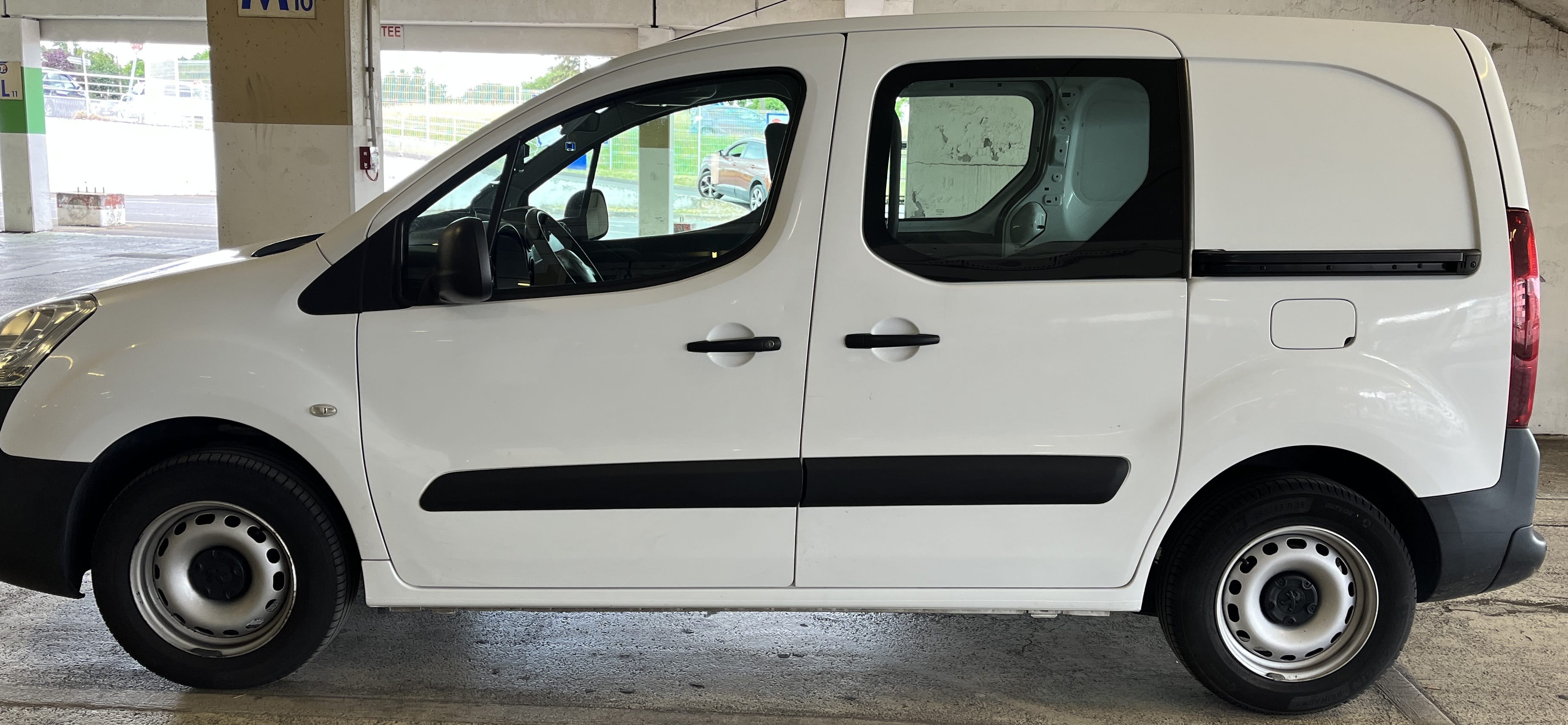 Peugeot Partner 1,6 VTi 98 Pack Clim