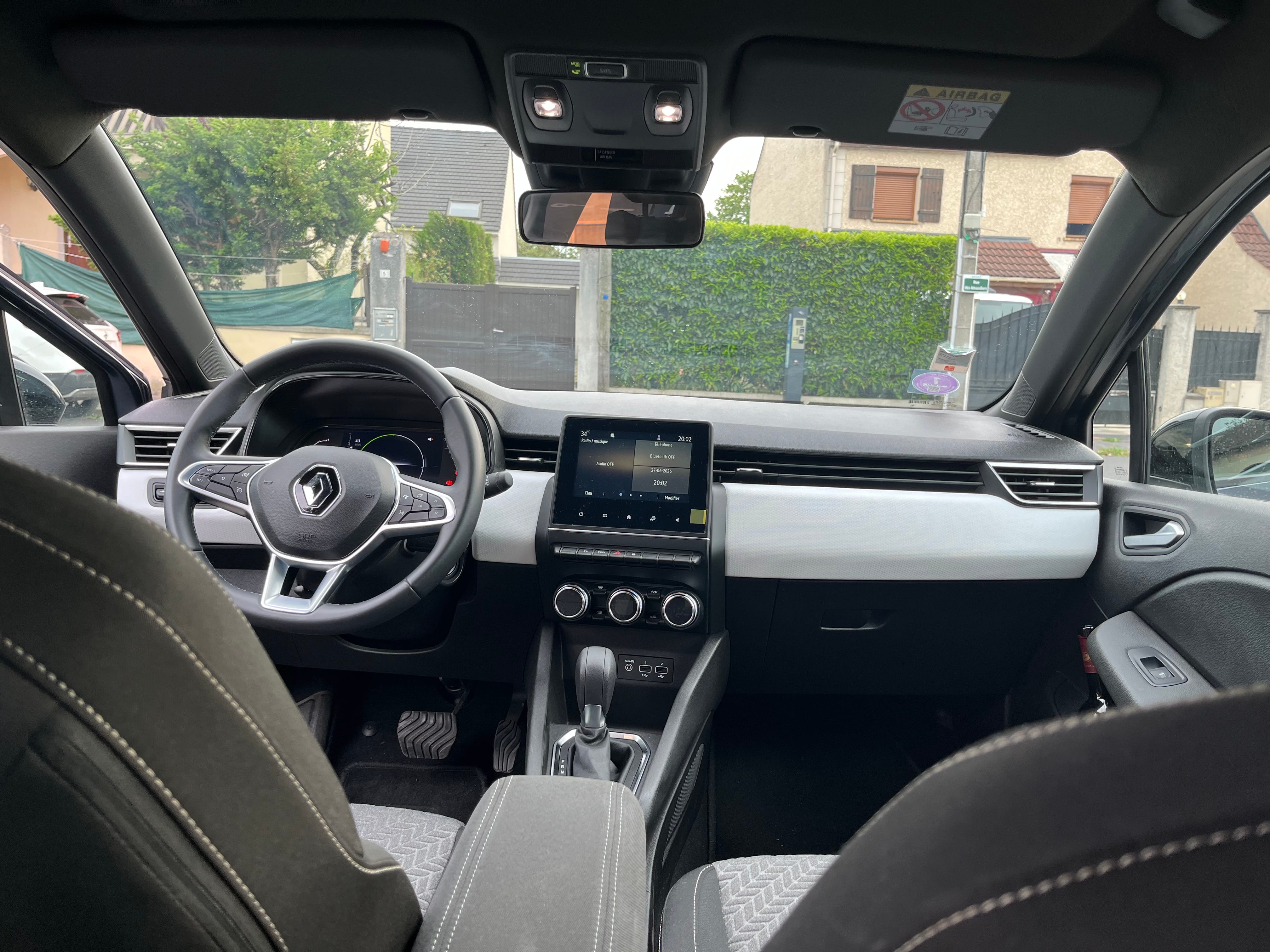Renault Clio E-tech avec Audio Bluetooth