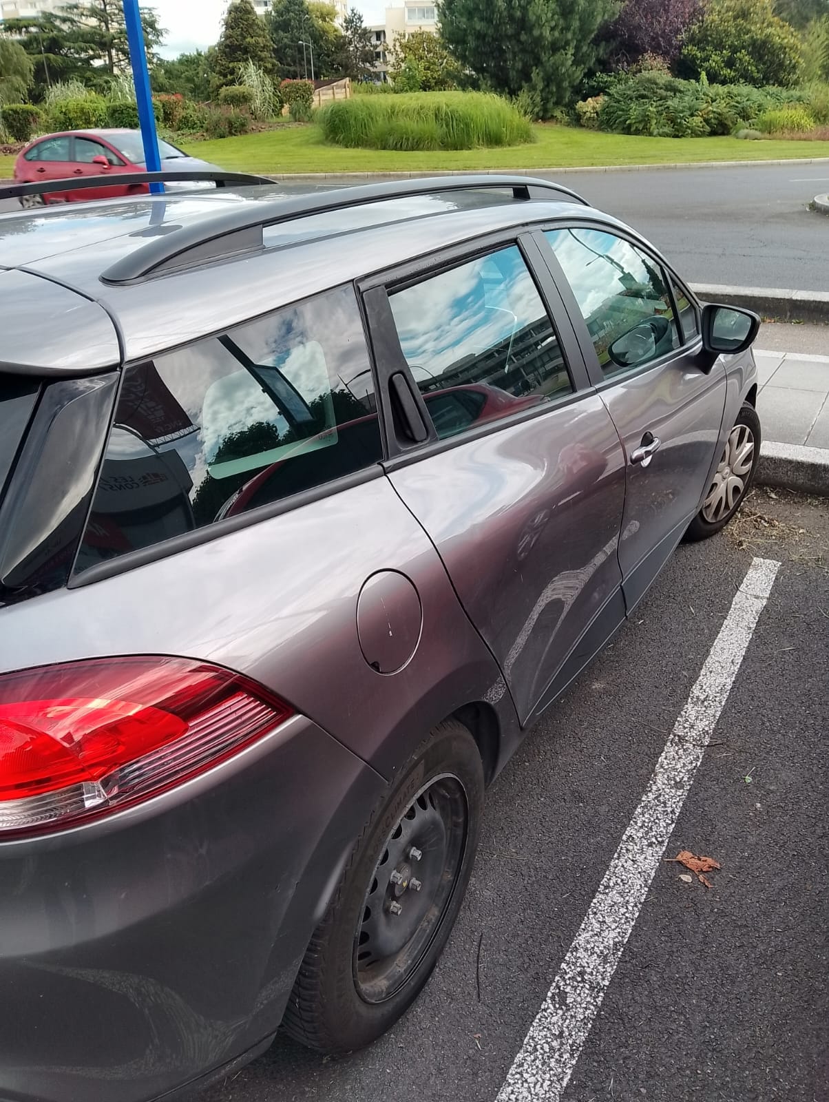 Renault Clio Estate avec GPS