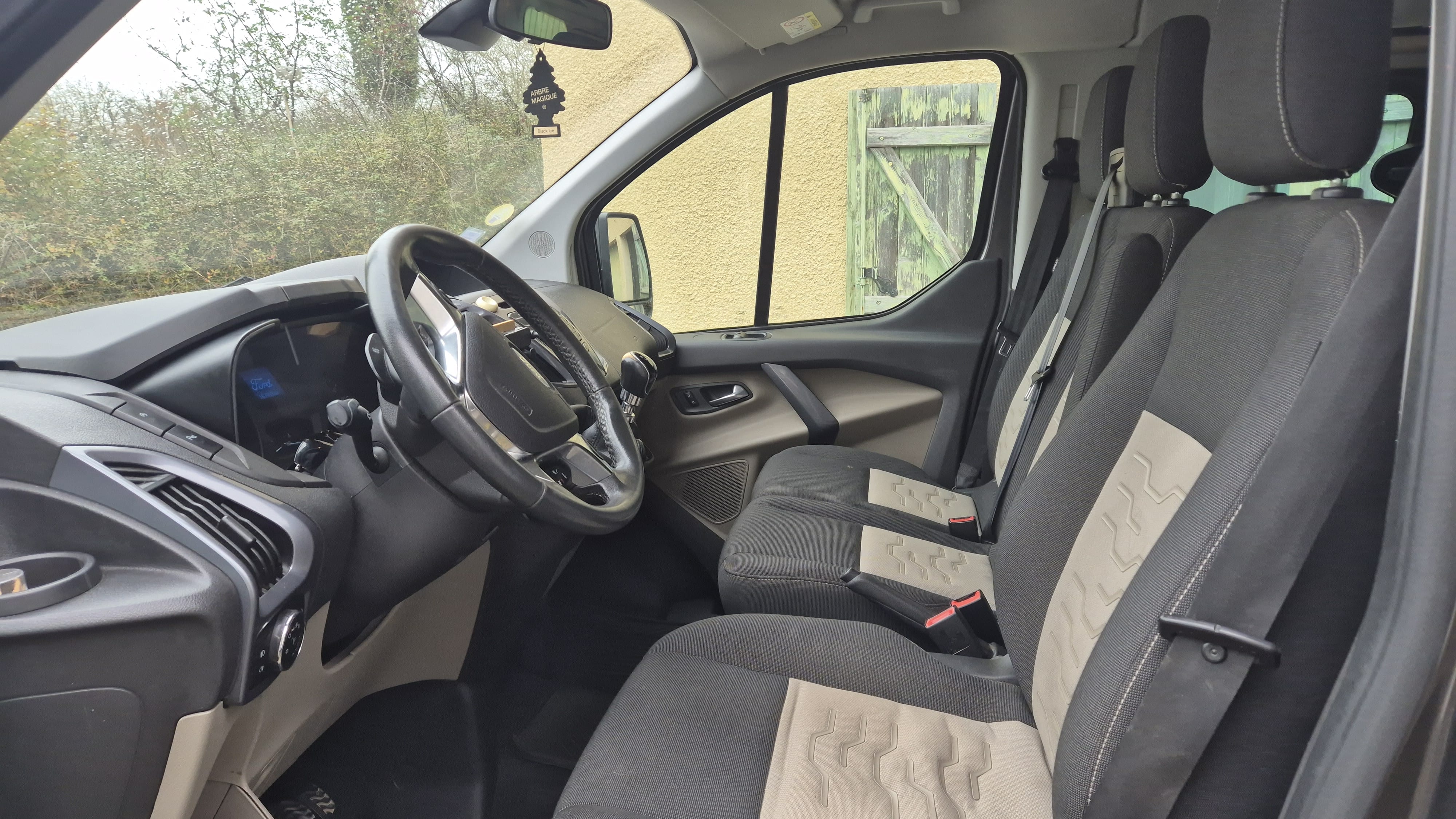 Ford Tourneo Custom avec Régulateur de vitesse