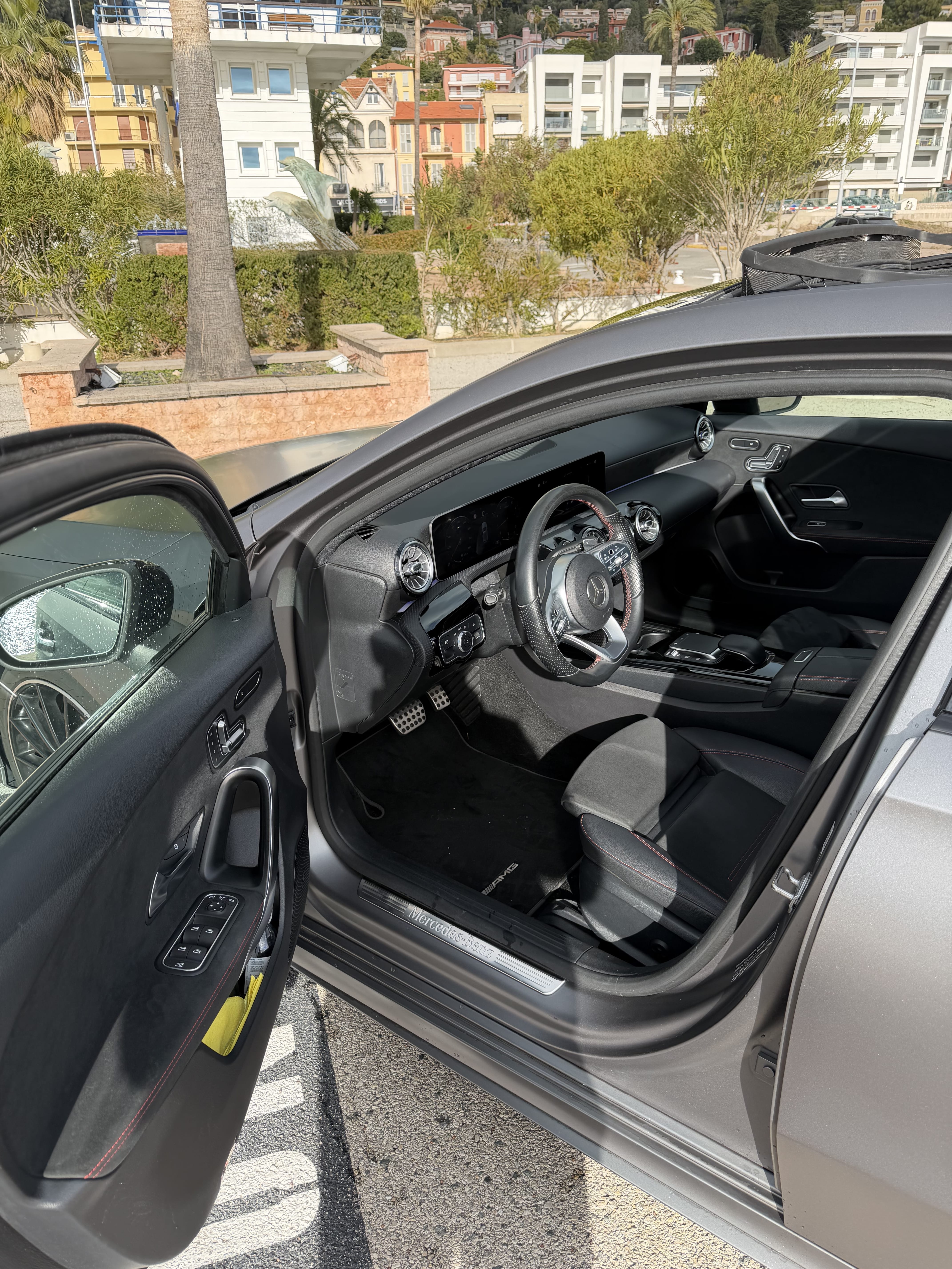Mercedes-Benz Classe A 180 avec Audio Bluetooth