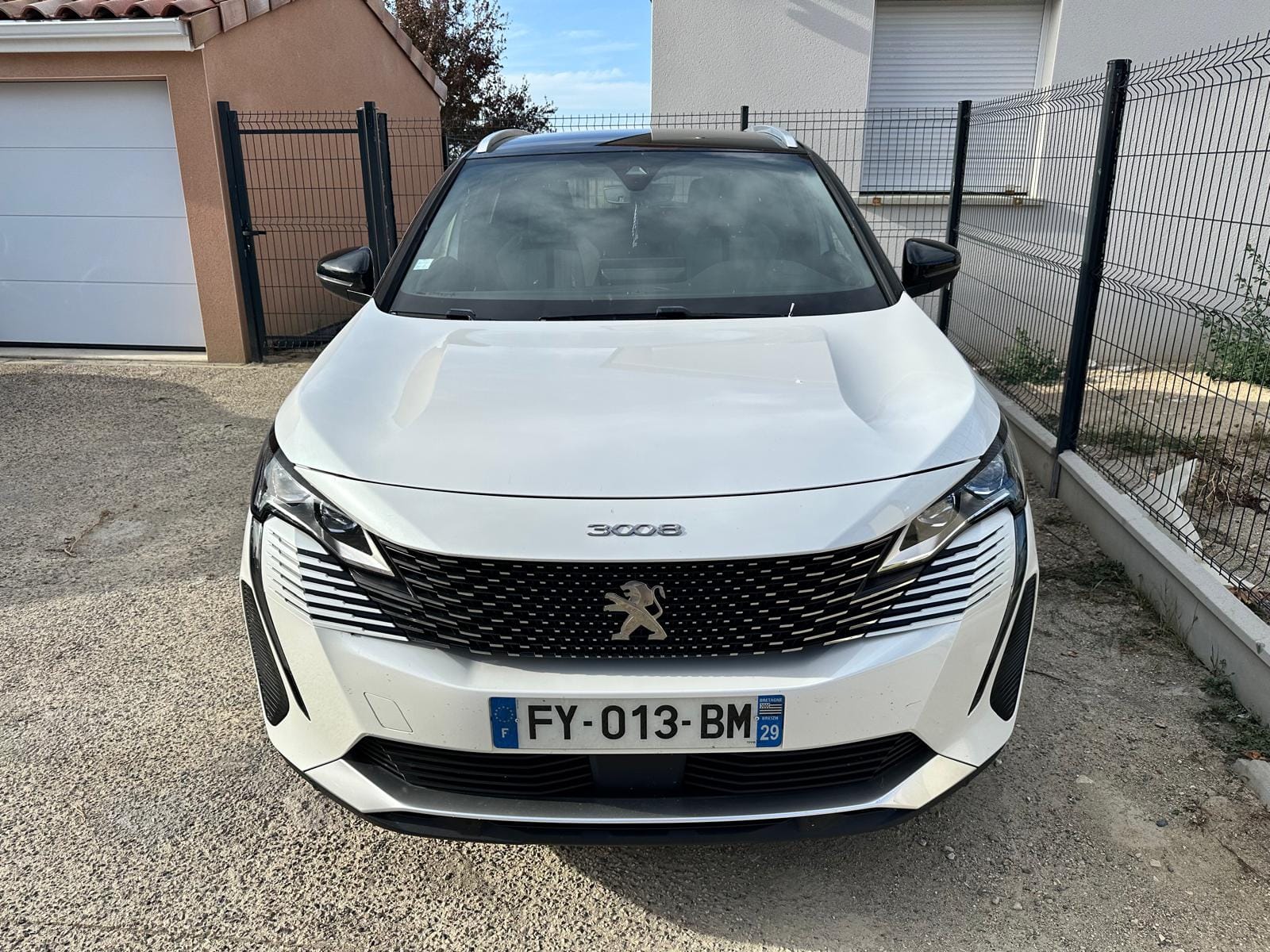 Peugeot 3008 avec GPS