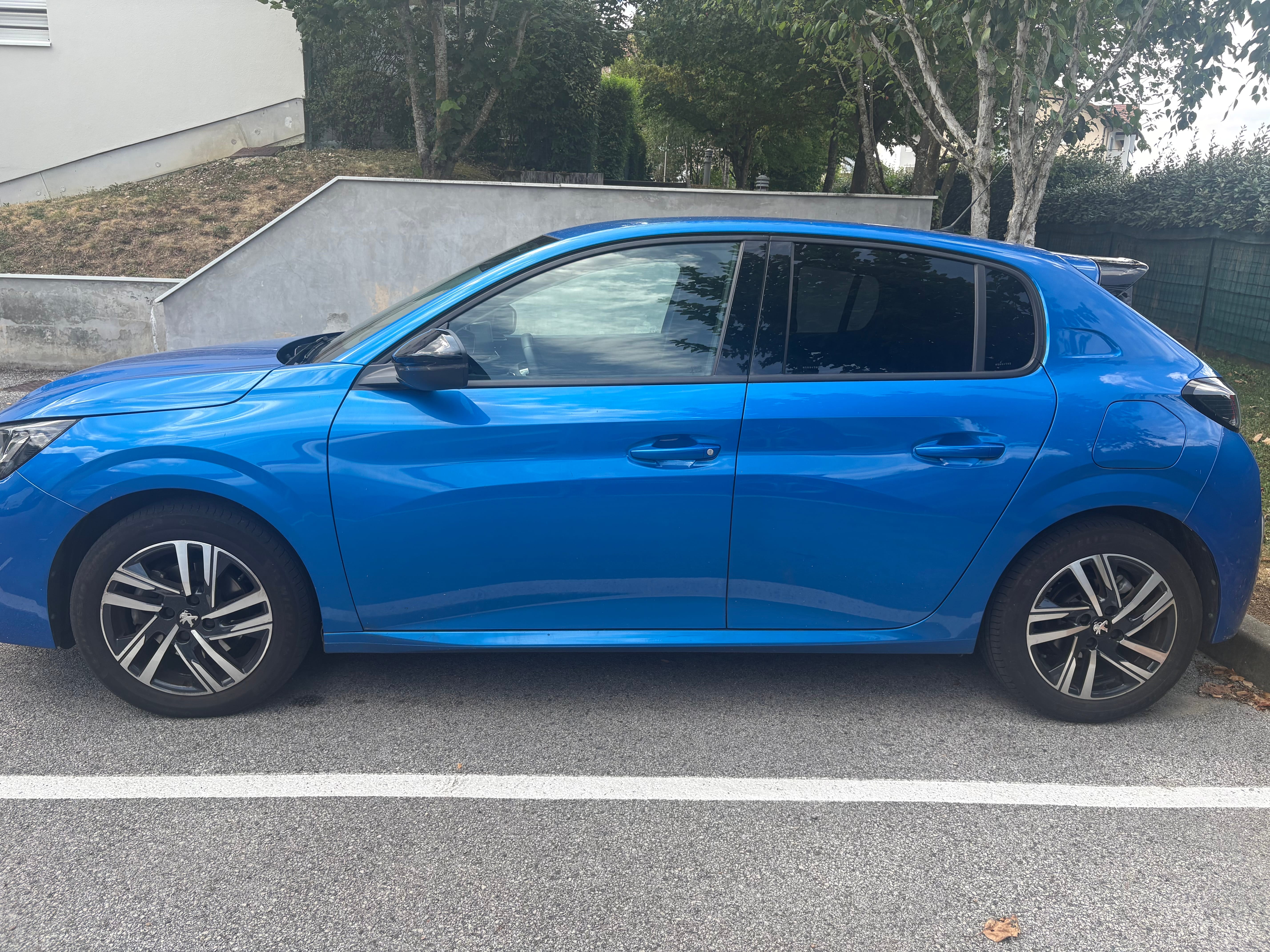 Peugeot 208 avec Climatisation
