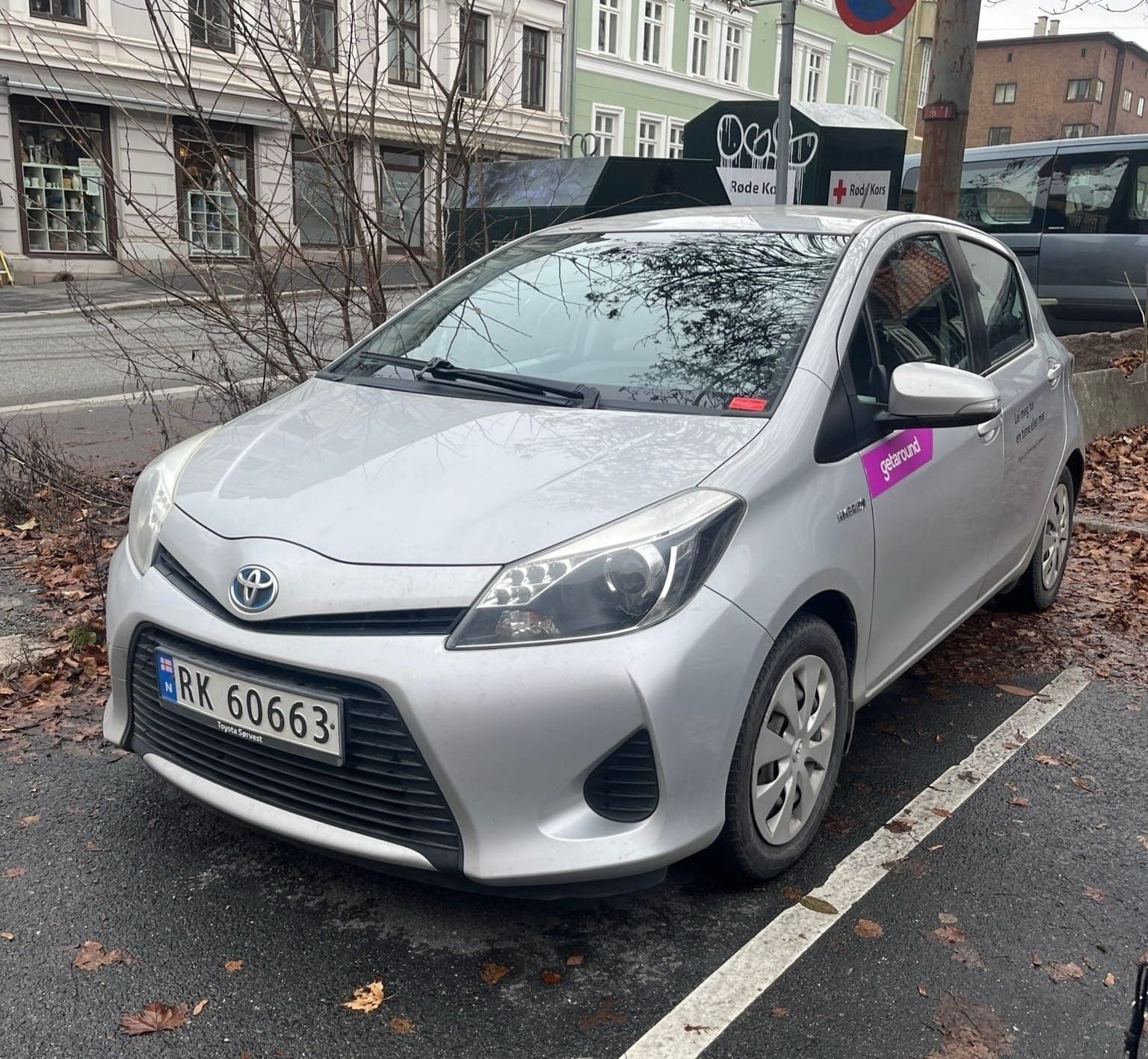 Toyota Yaris Hybrid 1,5 Bensin/Hybrid, Automat, 2013, Blyfri 95 / Elektrisk (hybrid), automatisk