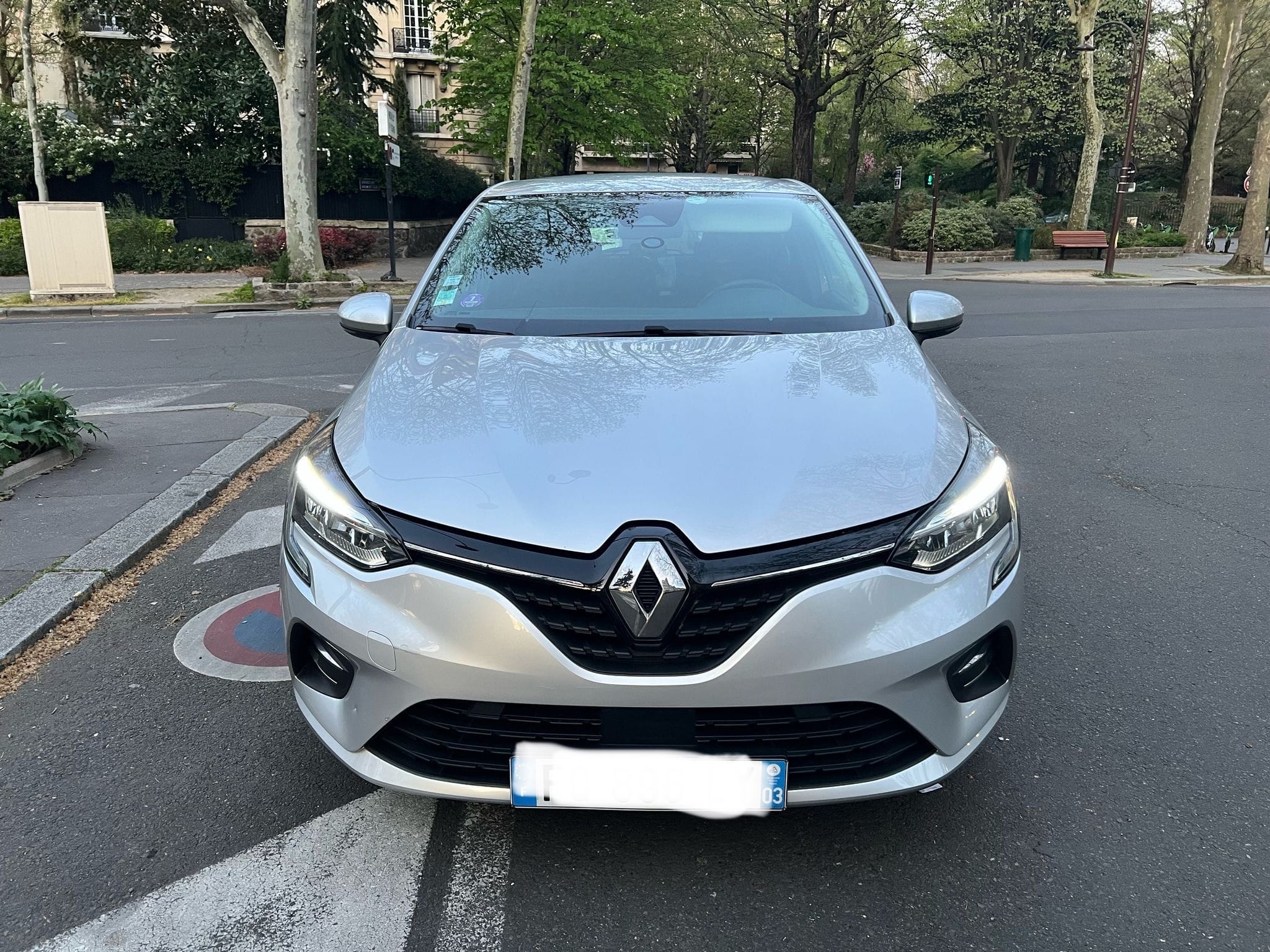 Renault Clio avec Apple CarPlay