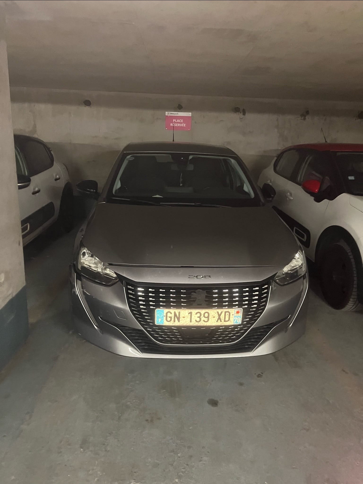Peugeot 208 avec Climatisation