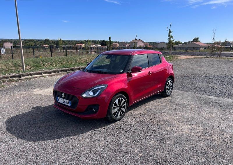Suzuki Swift, 2017, Essence 95 / Électrique (hybride)