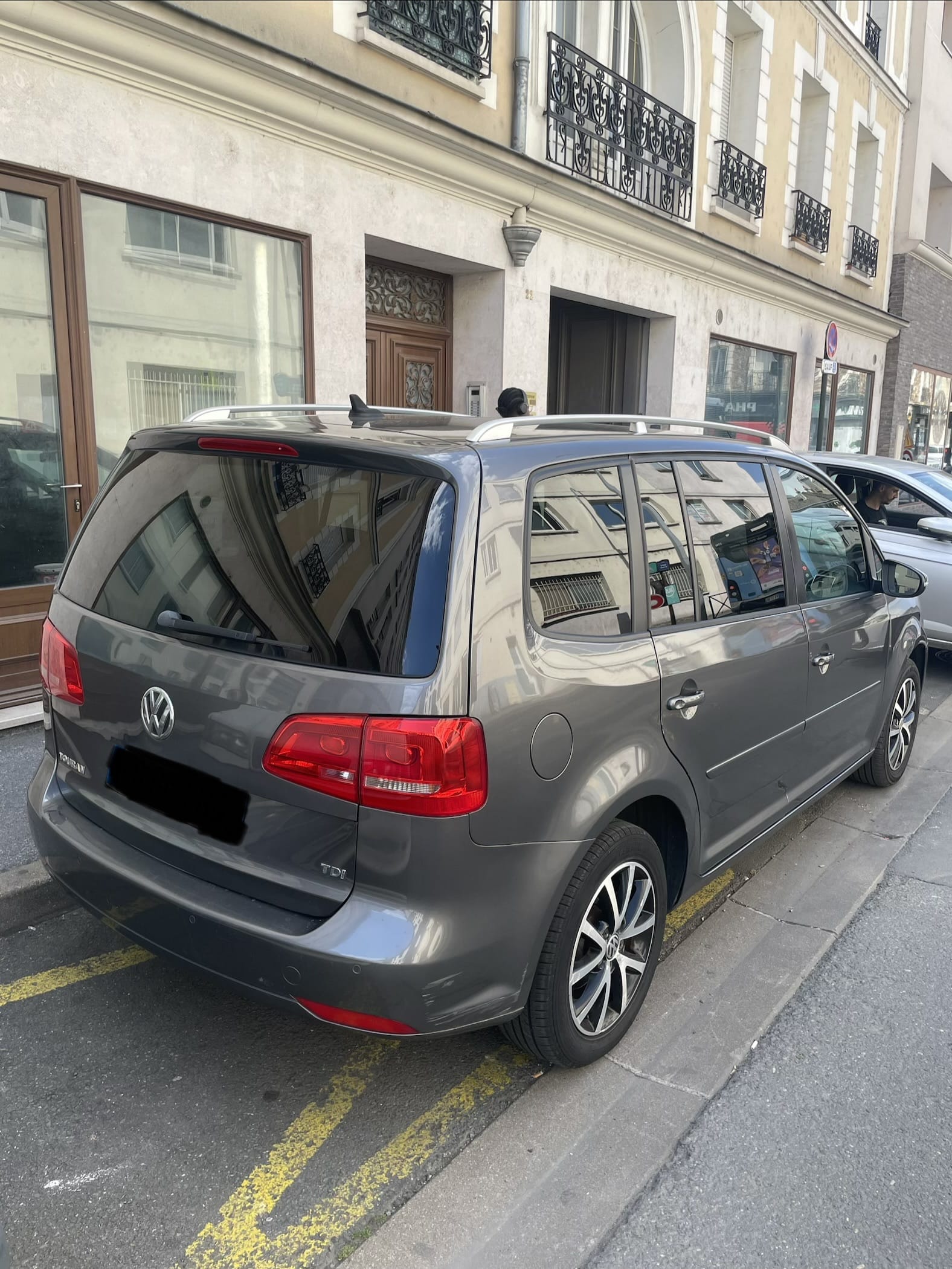 Volkswagen Touran avec Climatisation