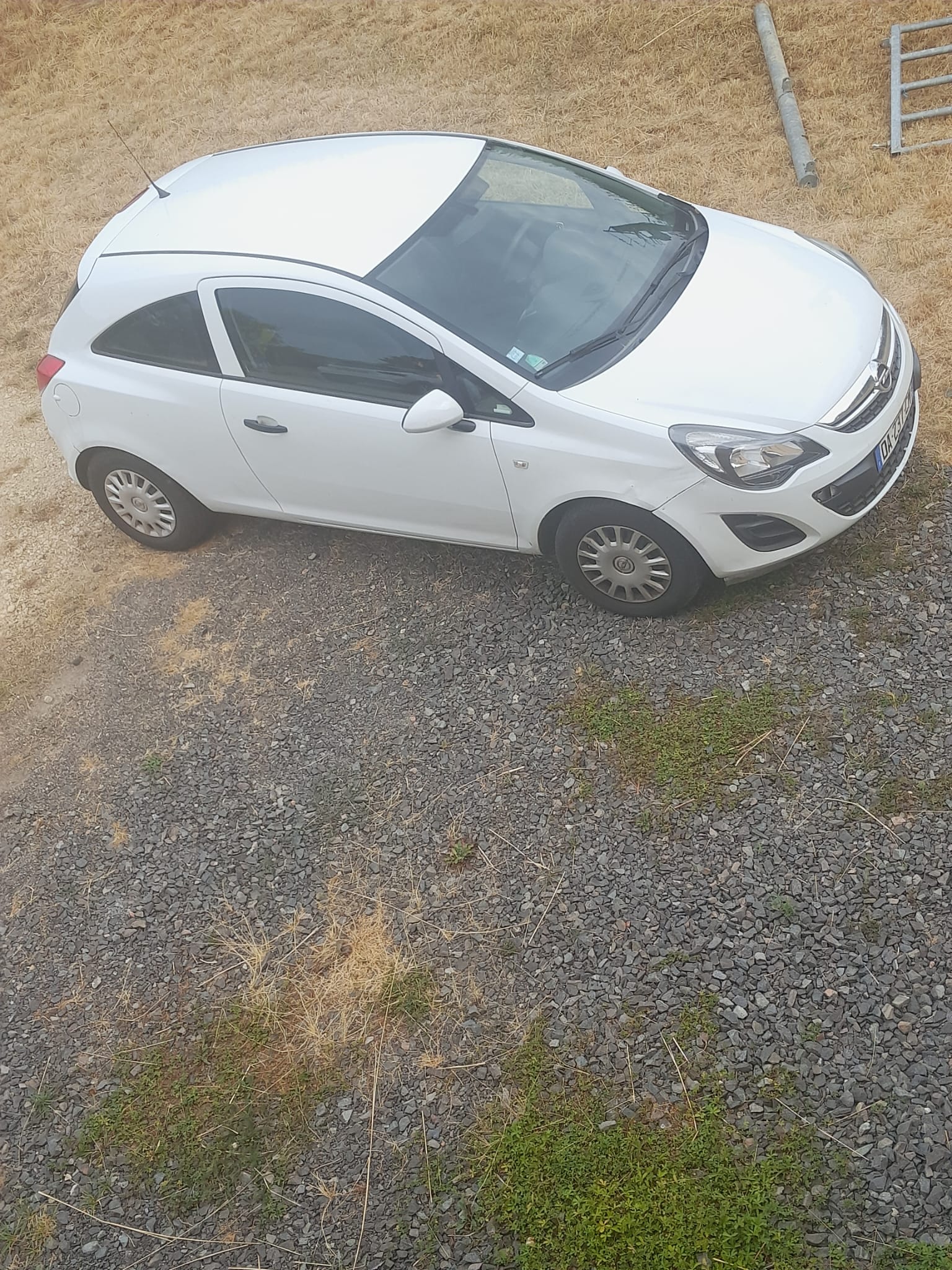 Opel Corsa avec Port USB
