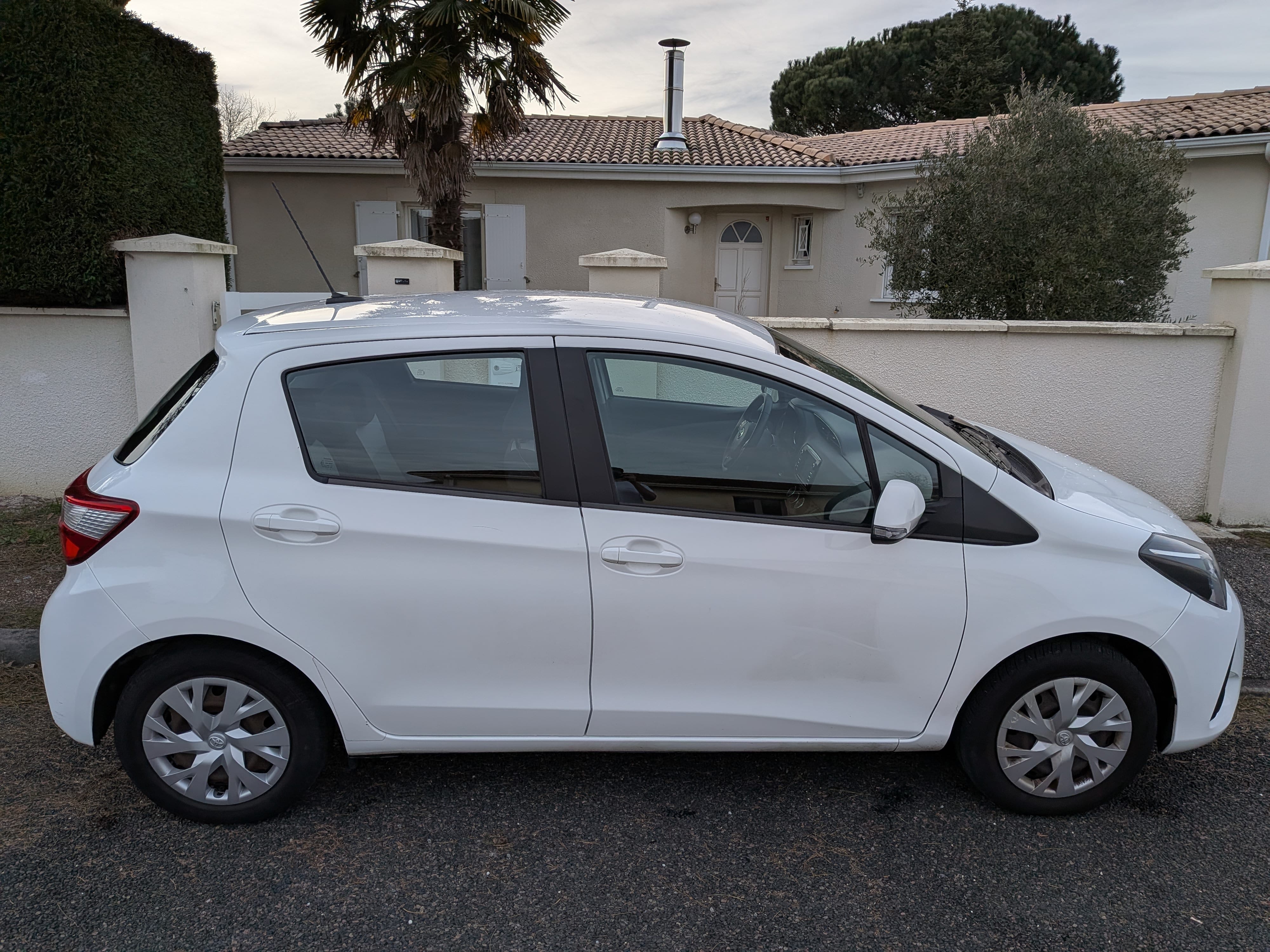 Toyota Yaris, 2020, Essence 95