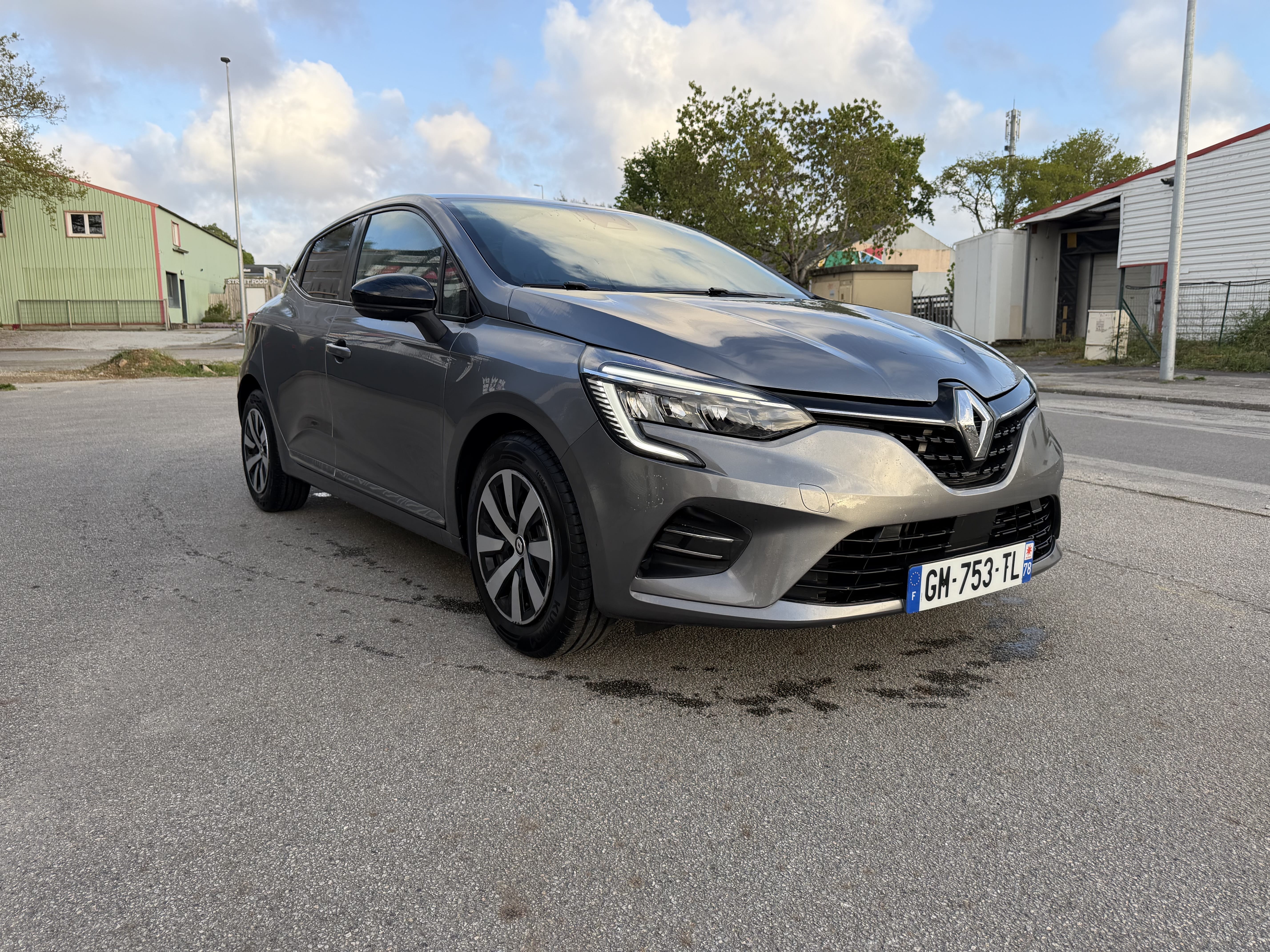 Renault Clio, 2023, Essence 95
