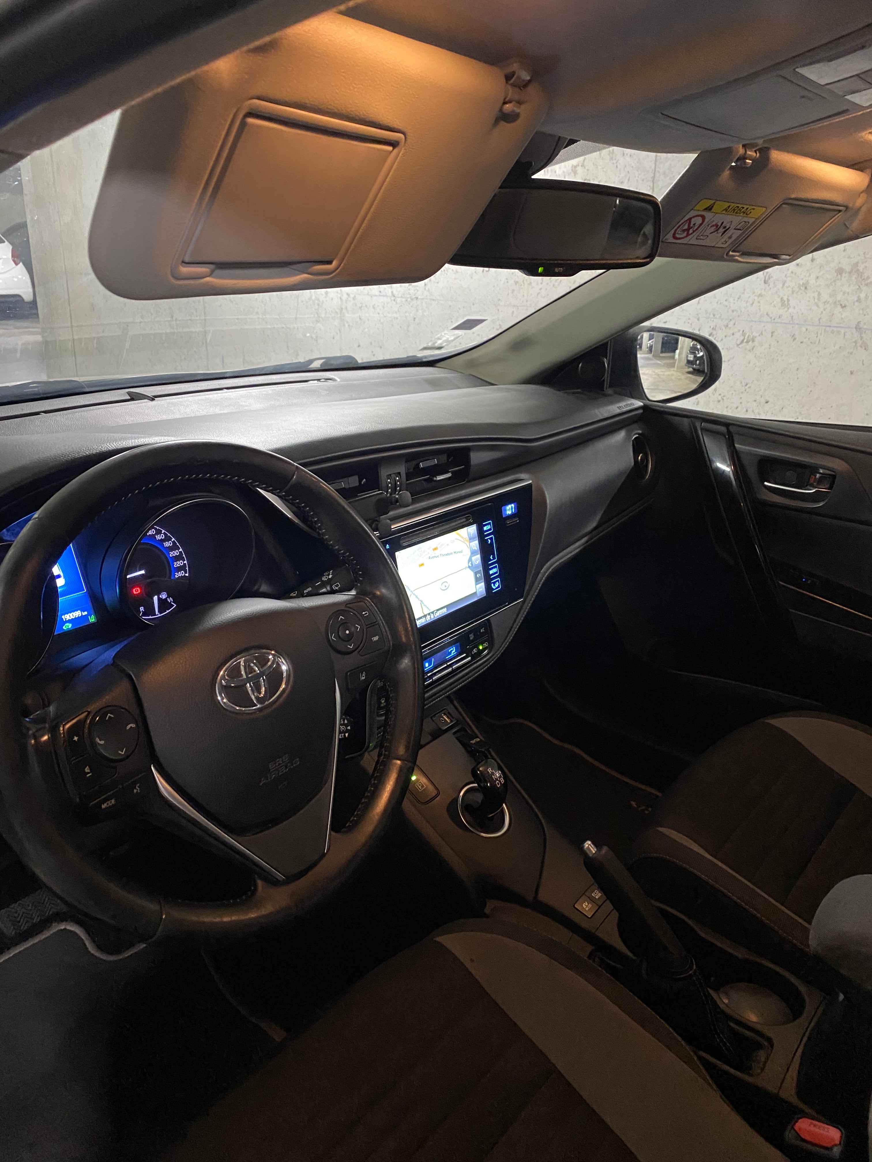 Toyota Auris Hybride avec Caméra de recul