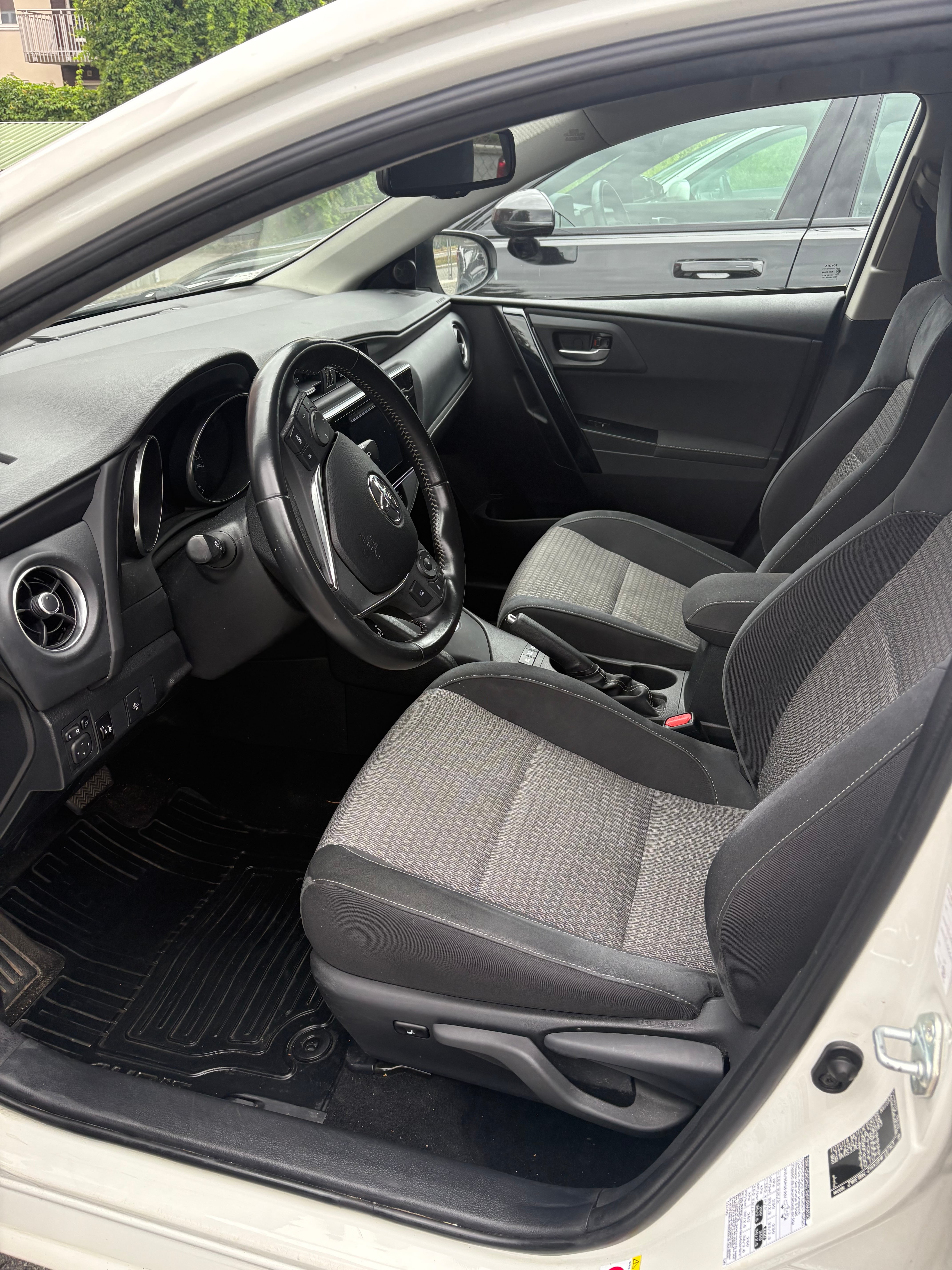 Toyota Auris med Vinterdekk
