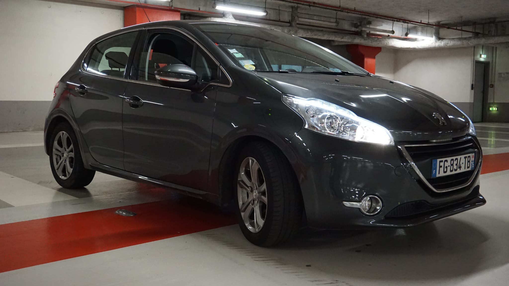 Peugeot 208