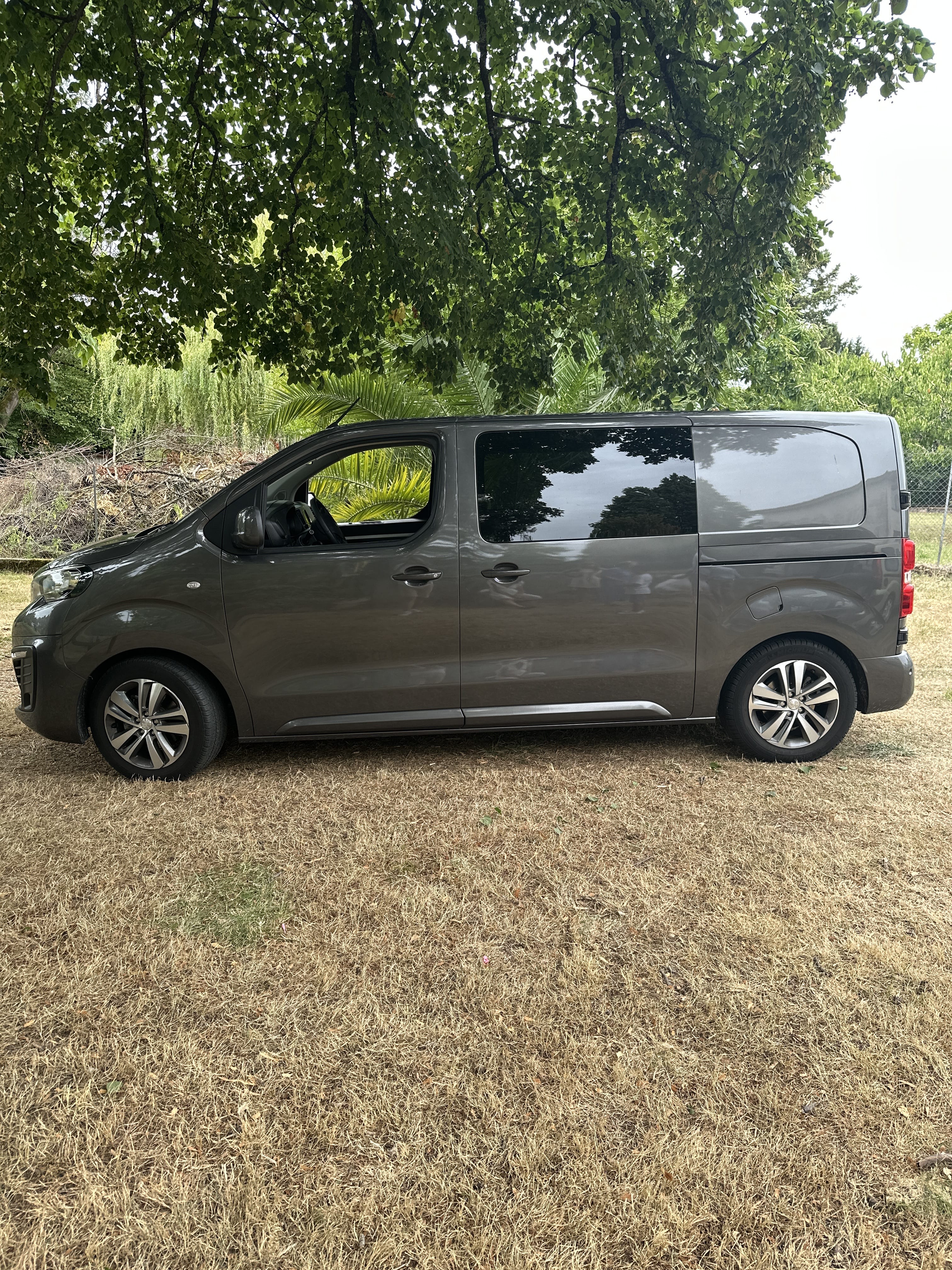 Peugeot Expert Double Cabine 2.0 hdi 150 ch avec Climatisation
