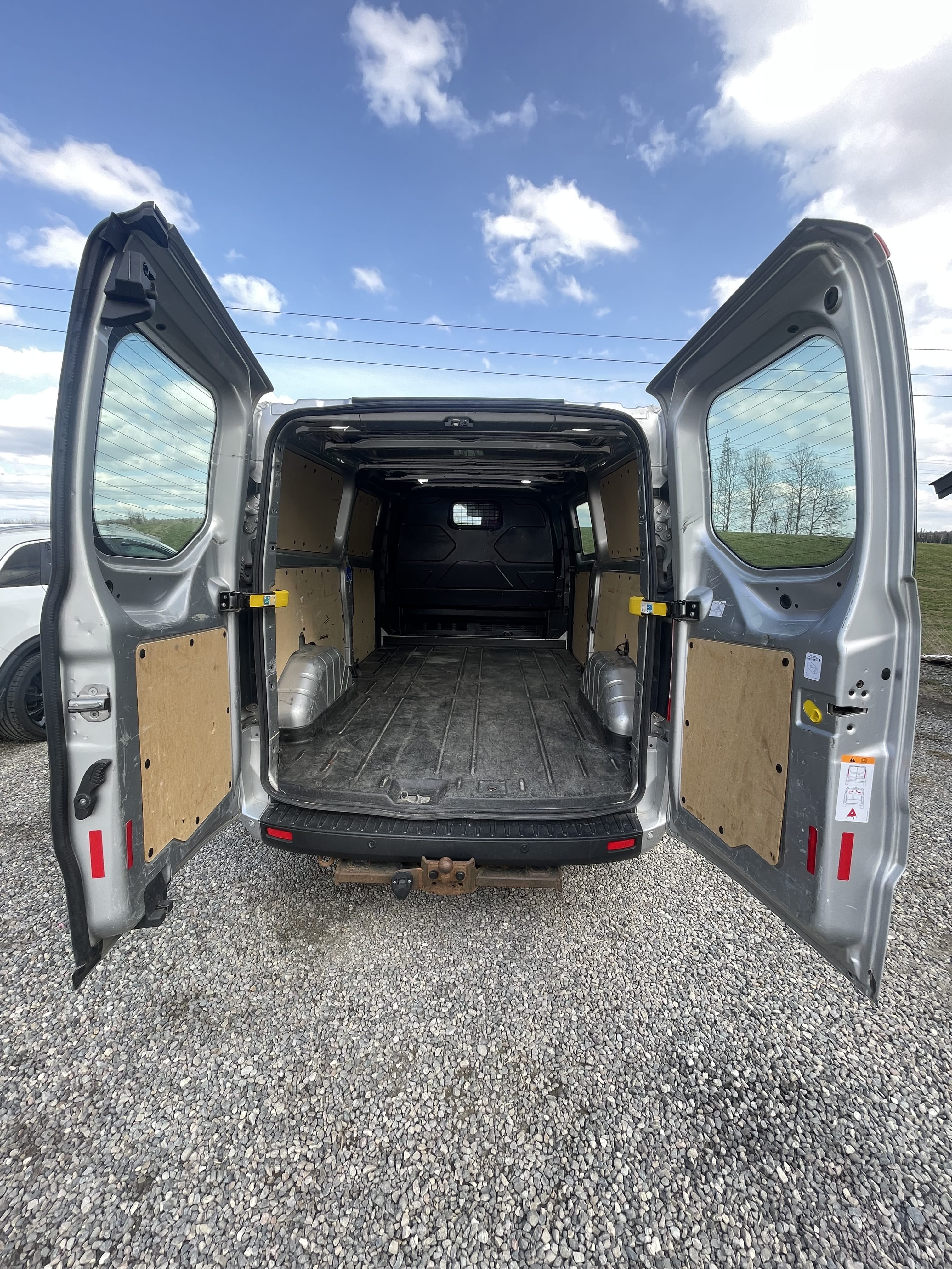 Ford Transit Custom Varebil med Bluetooth audio